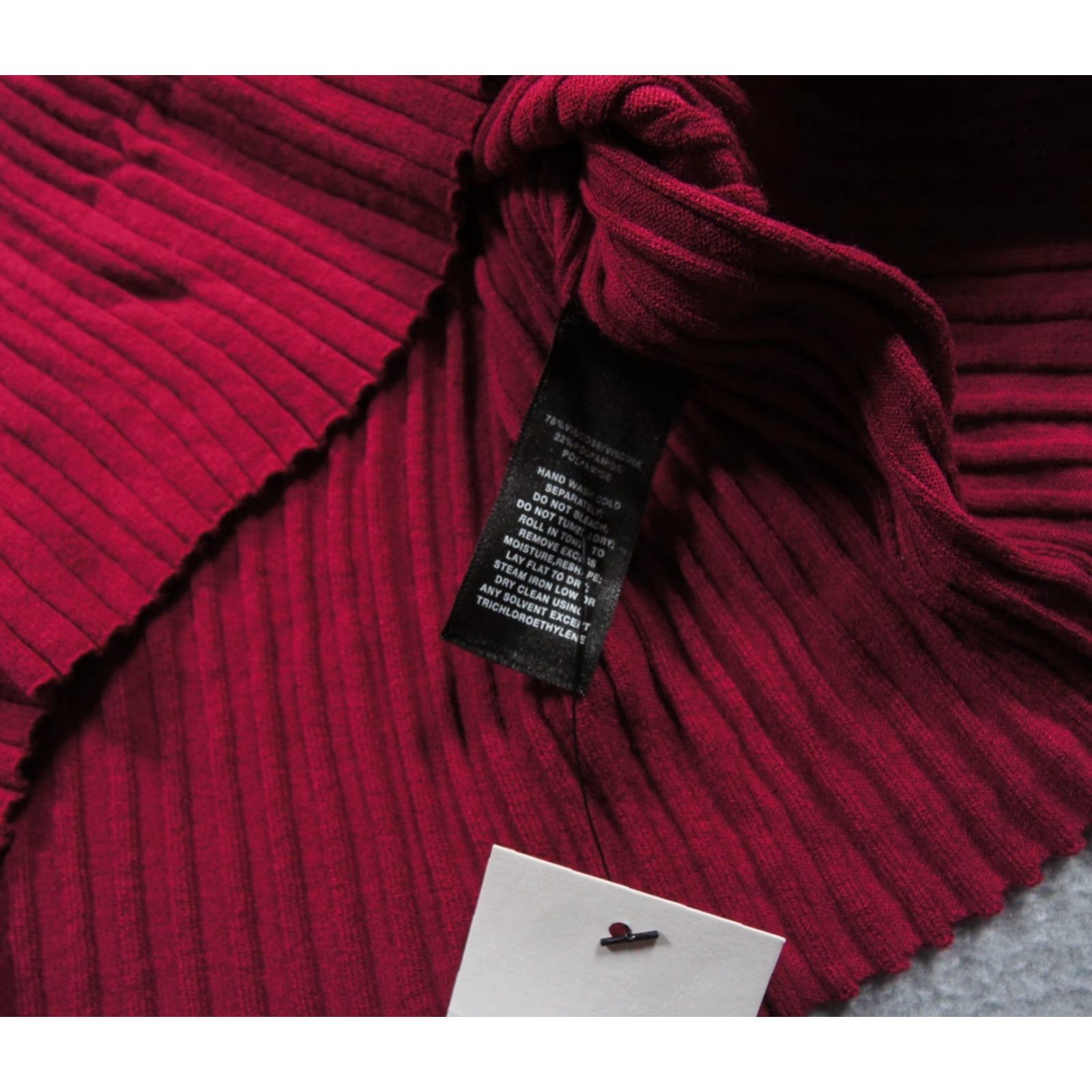 Vintage Lafayette 148 New York Sweater Cardigan Womens Small Red Long Sleeve Ribbed Knit V-Neck Fire Polyamide Viscose Shirt? Size S / US 4 / IT 40 - 7 Thumbnail