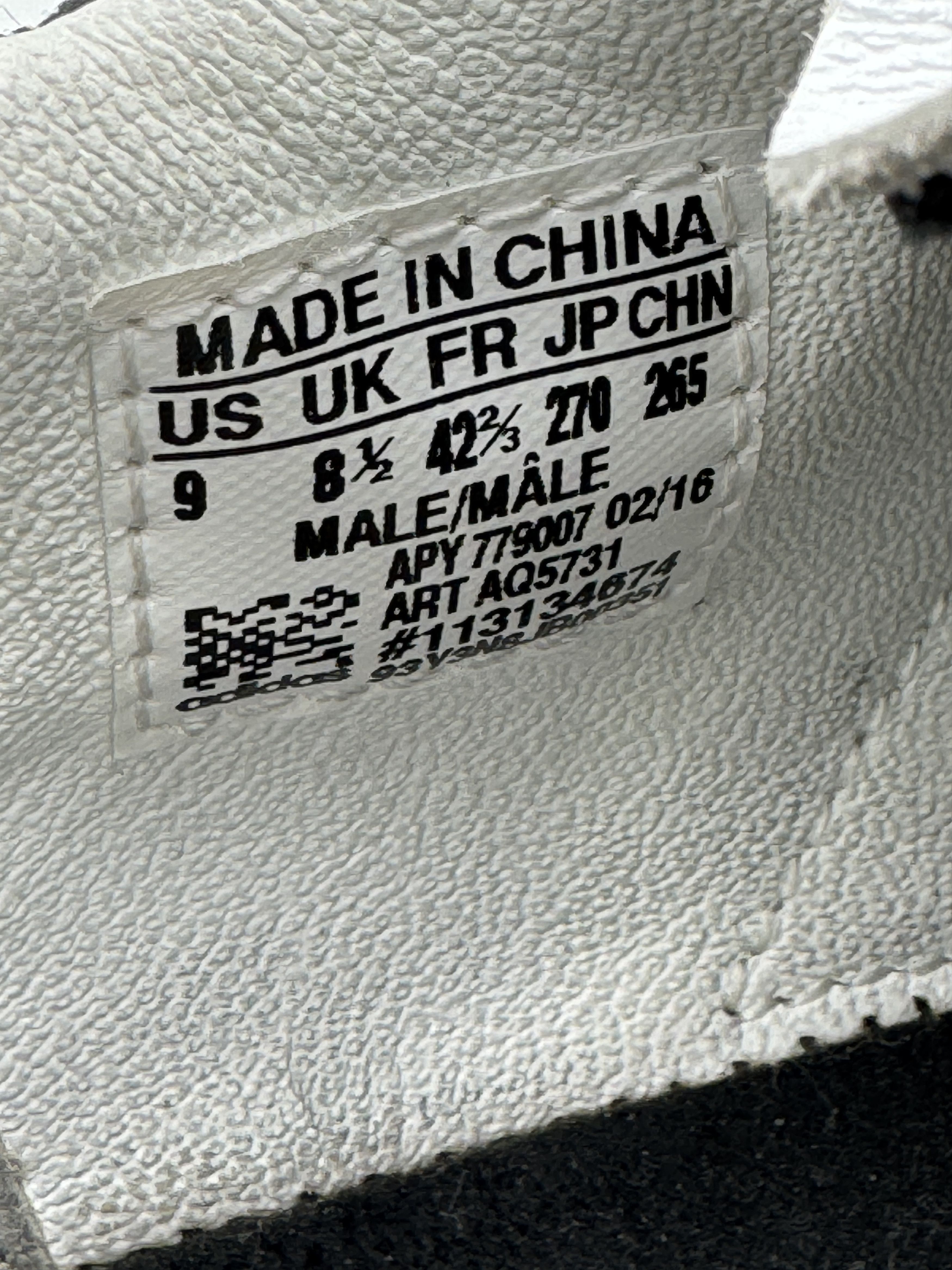 Adidas × Y-3 adidas Y-3 Pureboost ZG Knit Black White OG Size US 9 / EU 42 - 9 Thumbnail