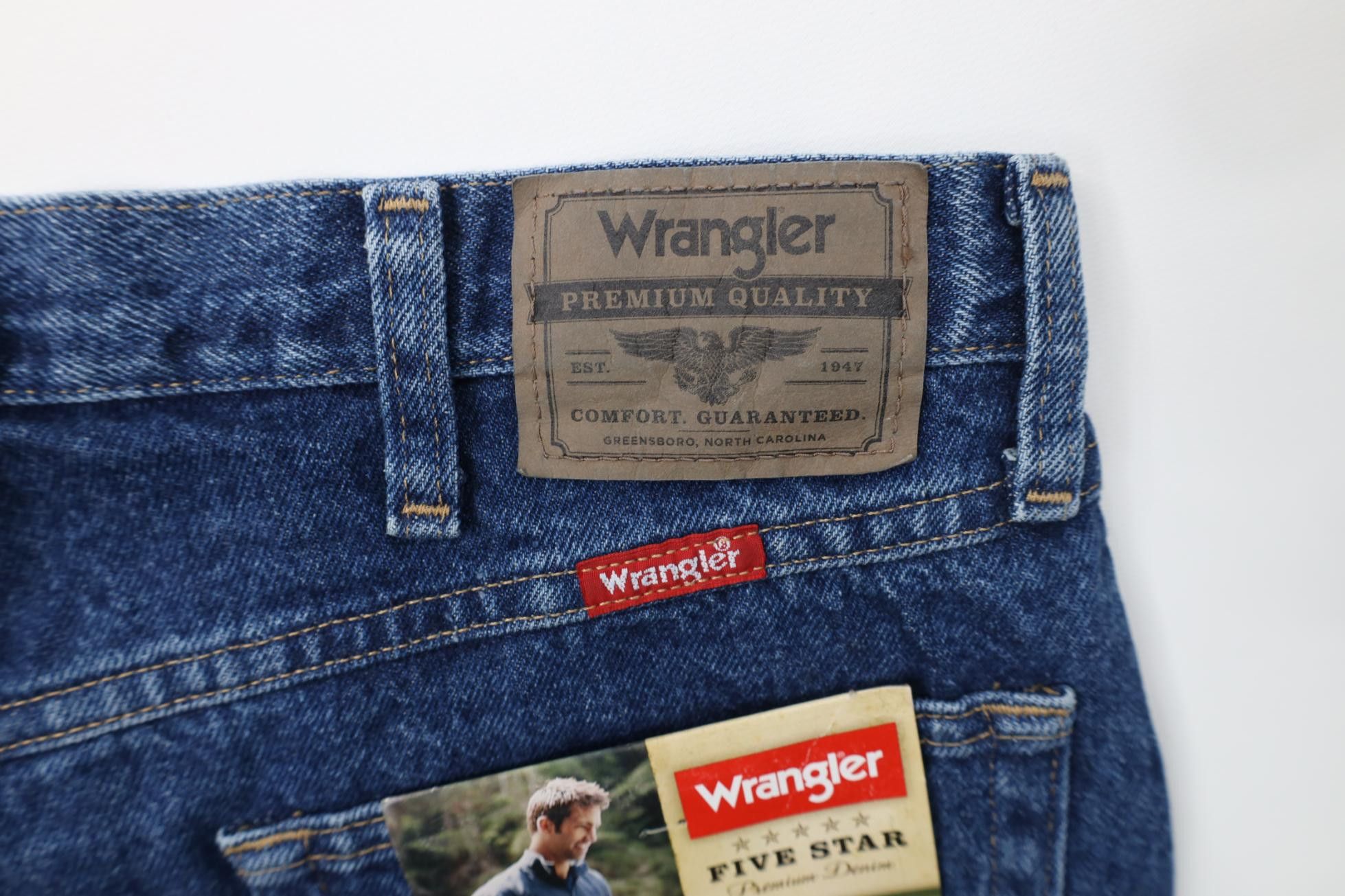 Wrangler Deadstock Vintage Y2K Wrangler Fit Straight Leg Denim Jeans Size US 36 / EU 52 - 14 Thumbnail