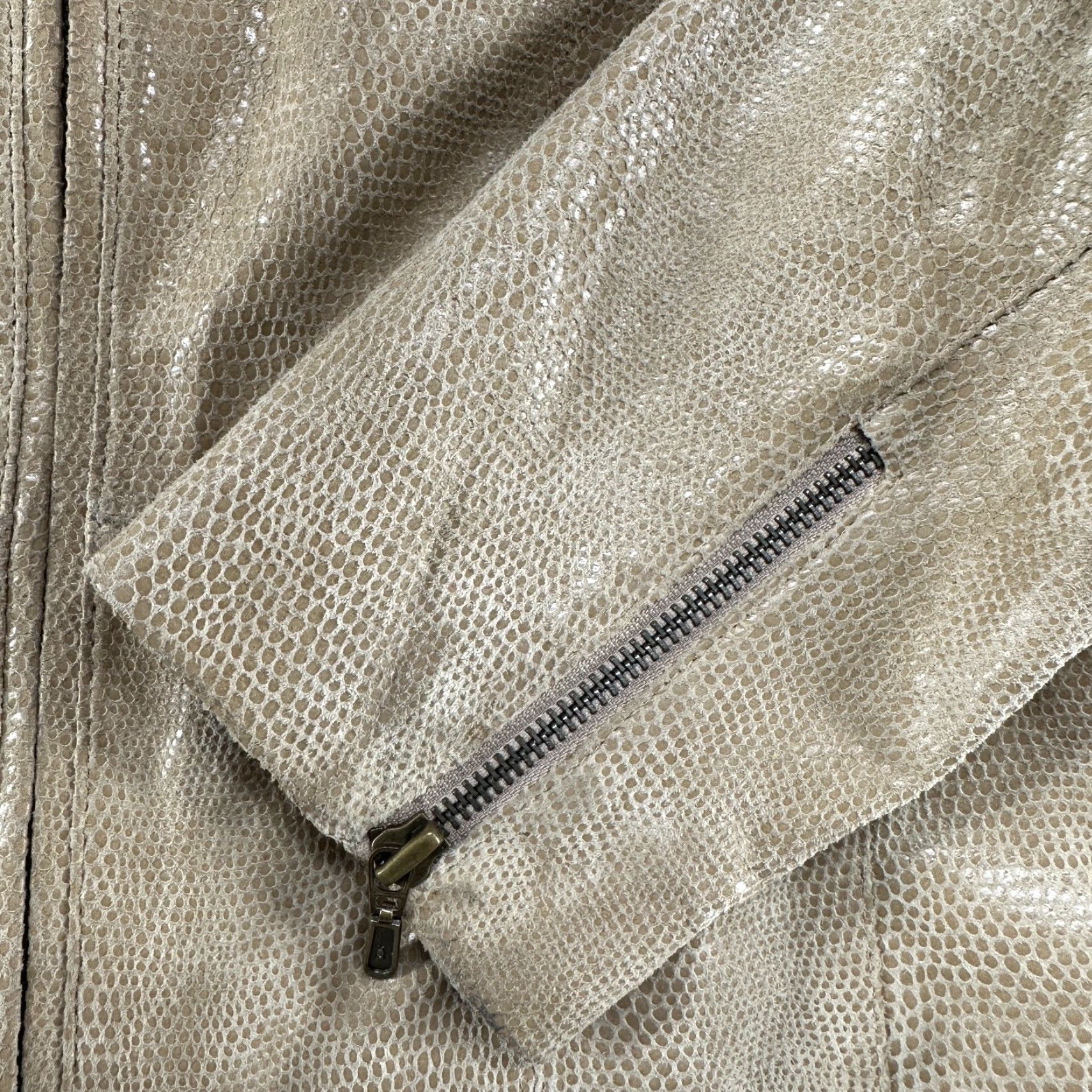 Alfani VINTAGE Alfani Jacket Womens Petite PM Beige Leather Snakeskin Zip Full Lined 90s Biker Motorcycle Snake Spring Fall Winter Womens Size M / US 6-8 / IT 42-44 - 3 Thumbnail