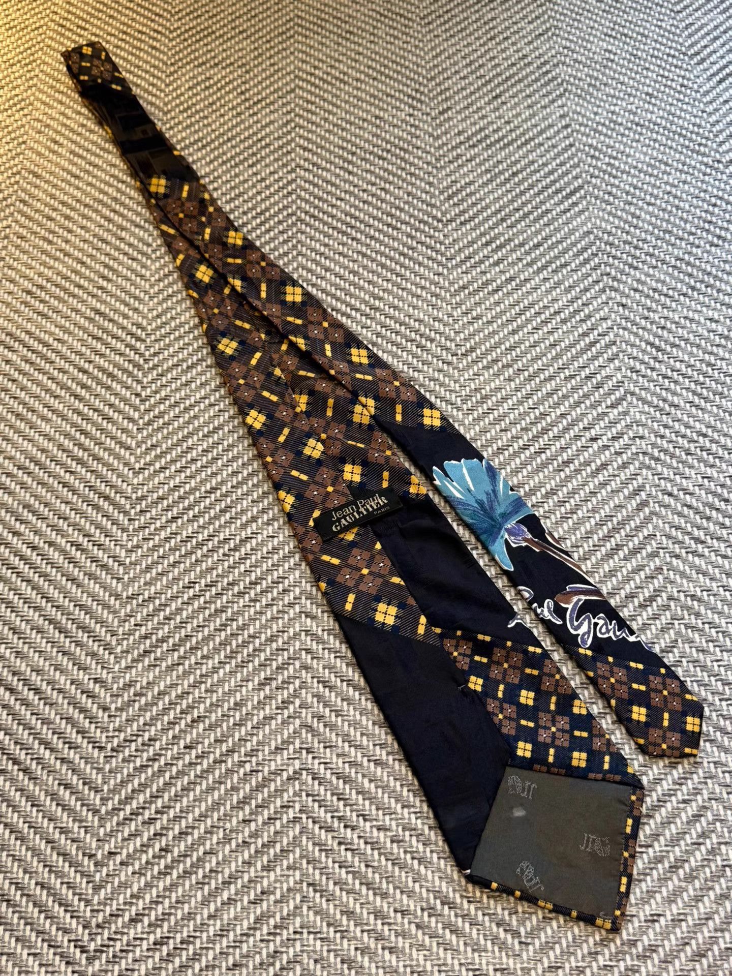 Jean Paul Gaultier Jean Paul Gaultier Patchwork Floral & Signature Tie K24 Size ONE SIZE - 6 Thumbnail