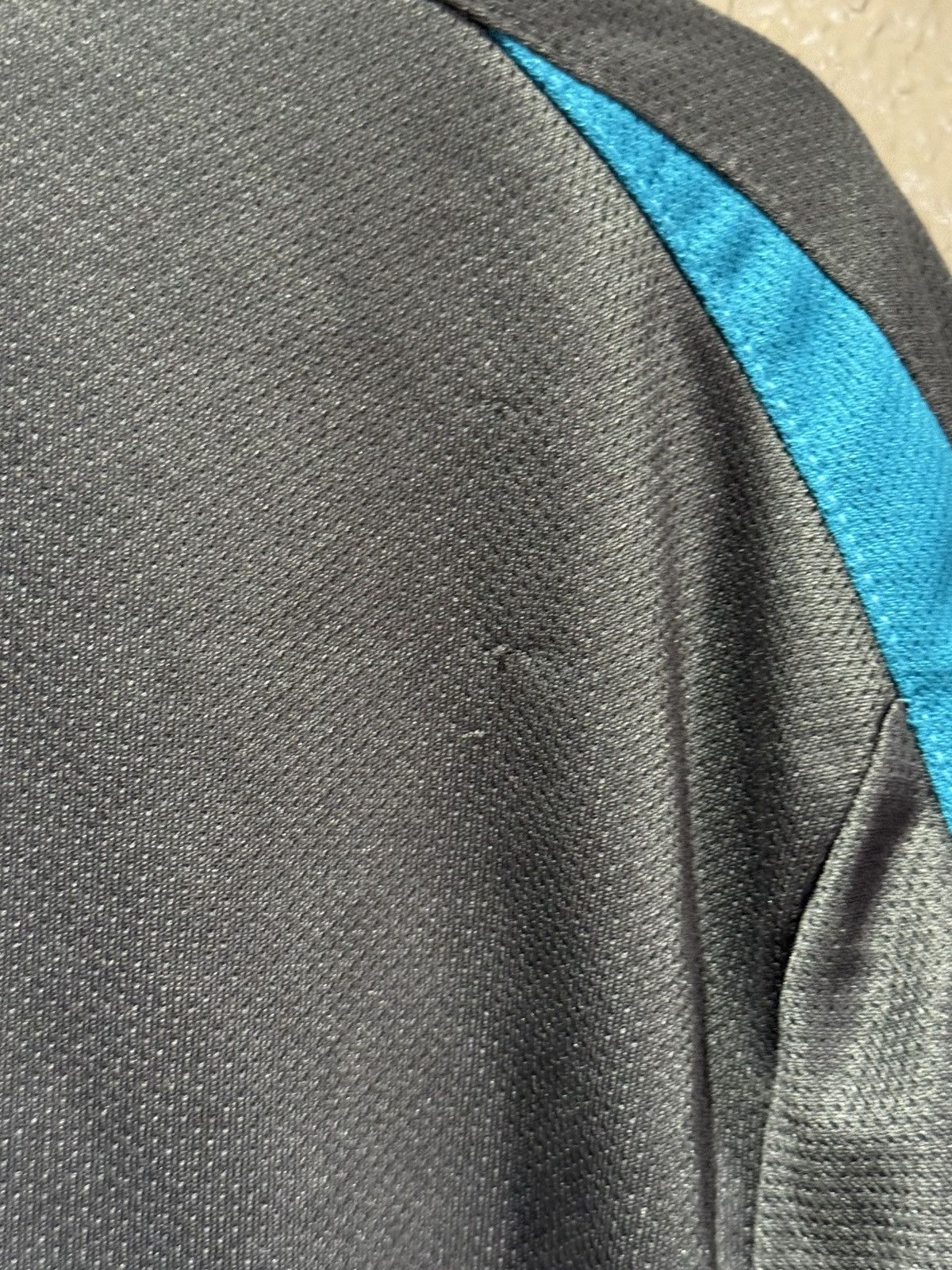 NHL Sharks Dark Grey Workout Shirt Medium Size US M / EU 48-50 / 2 - 5 Thumbnail