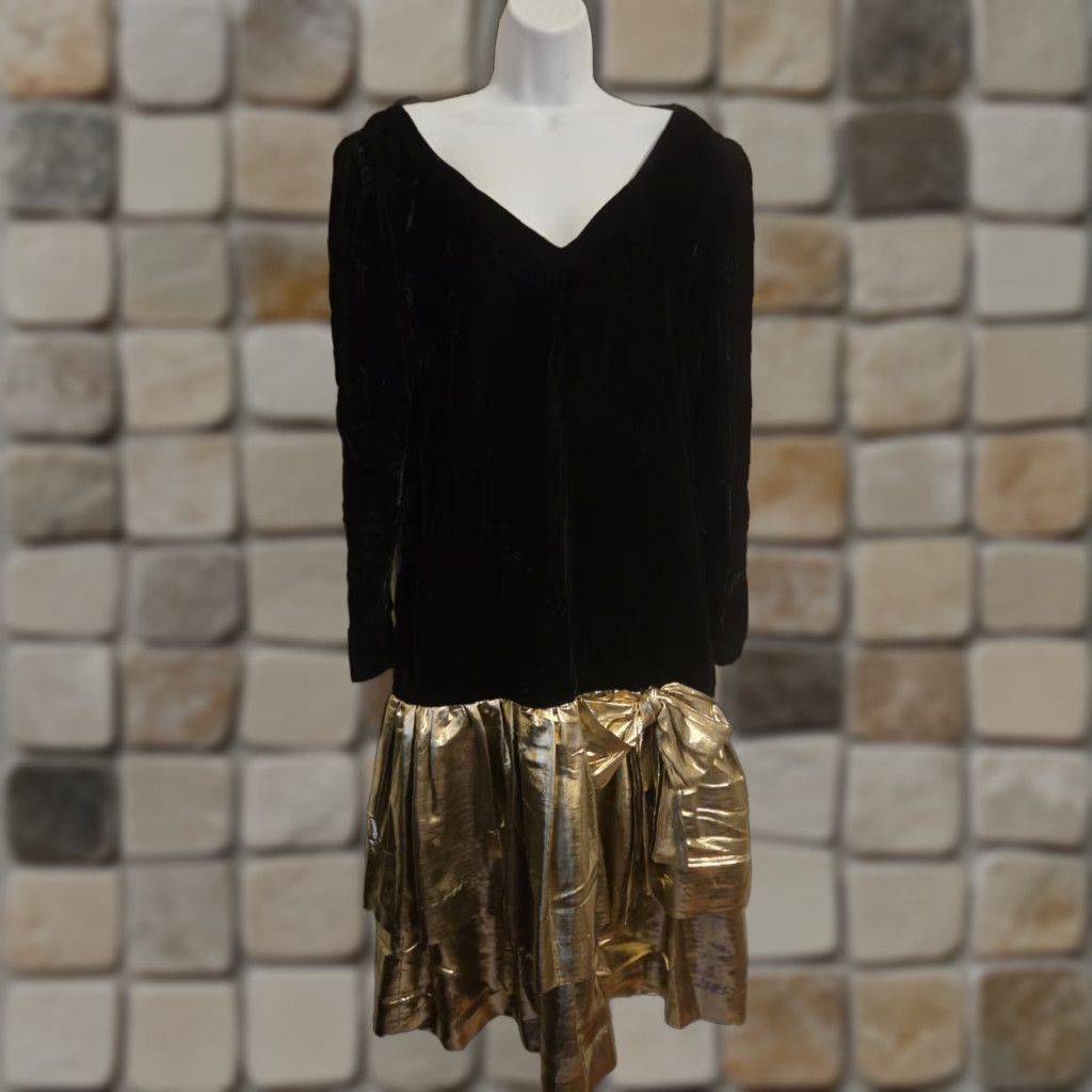 Velvet VINTAGE Nuit Black Velvet Gold Lame Column Dress Bubble Skirt 10 Womens 1980s Eveningwear Formal Size 32" / US 10 / IT 46 - 1 Thumbnail