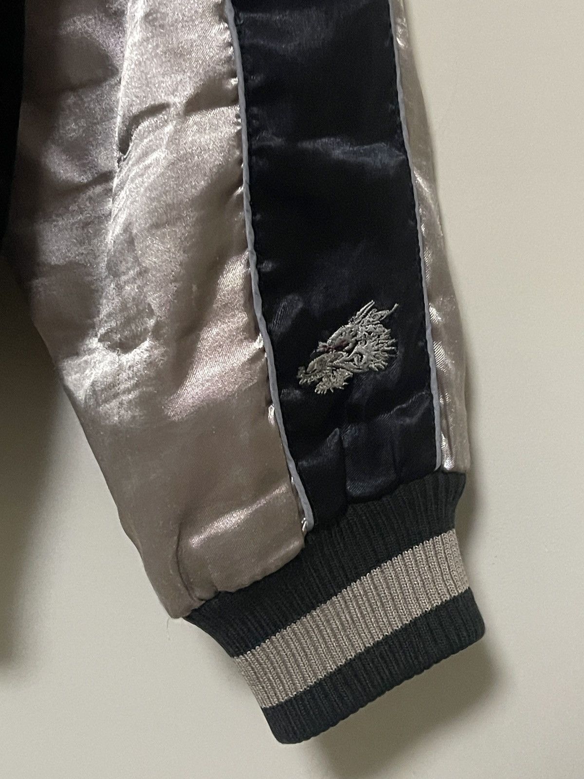Japanese Brand NYLUKS Dragon embroidery Sukajan Black gold vtg Size US M / EU 48-50 / 2 - 6 Thumbnail