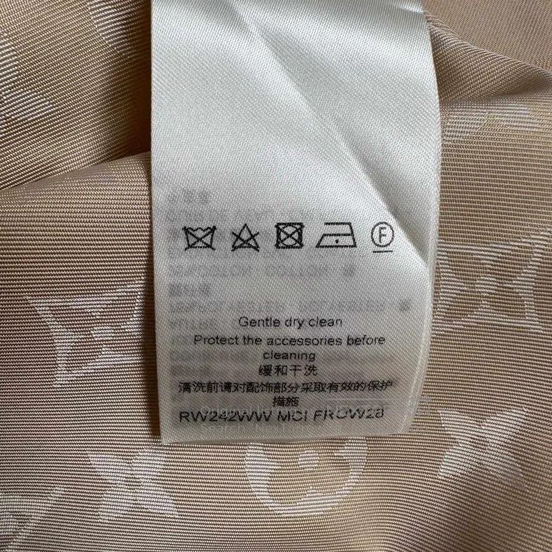 Louis Vuitton Louis Vuitton Cream Tea Full Print Charge Jacket Size XXS / US 00 / IT 34 - 5 Thumbnail