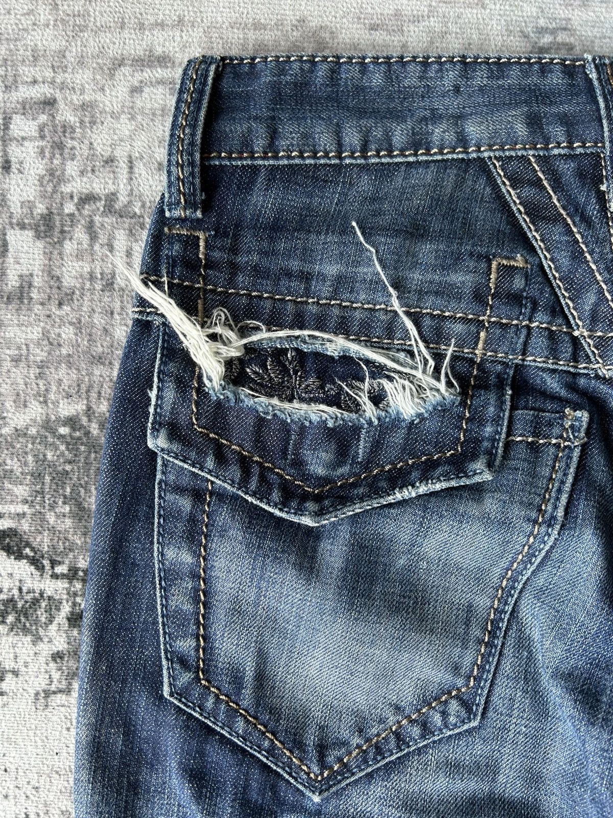 Marithe + Francois Girbaud Marithe Francois Girbaud Flared Jeans Size US 29 - 11 Thumbnail