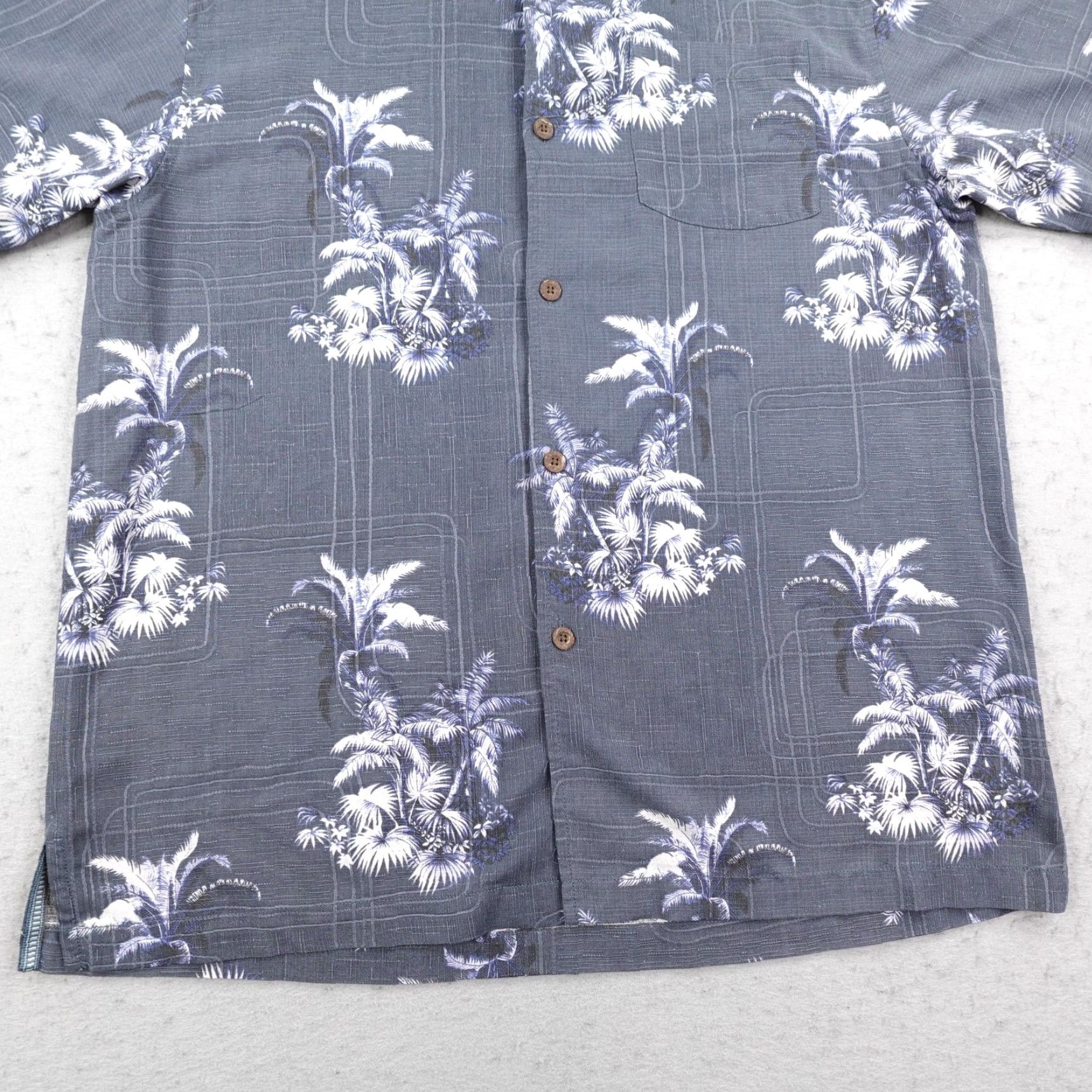 Tommy Bahama VINTAGE Tommy Bahama Shirt Men M Blue Silk Hawaiian Aloha Camp Button-Up Palm Trees Floral 90s Mens Size US M / EU 48-50 / 2 - 3 Thumbnail
