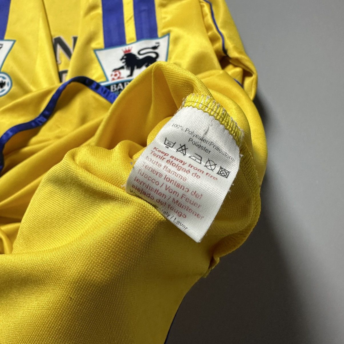 Vintage SOUTHAMPTON 2003/2004 FOOTBALL SOCCER AWAY JERSEY #9 BEATTIE Size US M / EU 48-50 / 2 - 18 Thumbnail