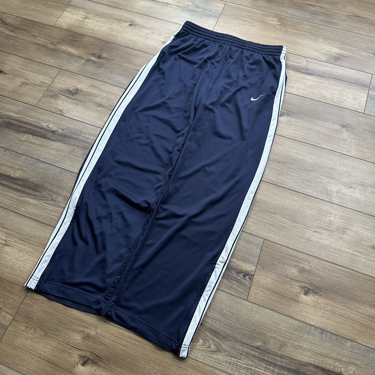 Nike Vintage 2000s Nike Navy Striped Wide Leg Track Pants Size US 33 - 2 Thumbnail