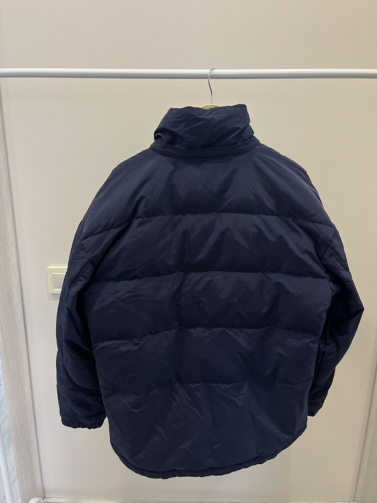 Nike Nike Vintage Puffer Down Jacket Hide Pockets Size US L / EU 52-54 / 3 - 4 Thumbnail