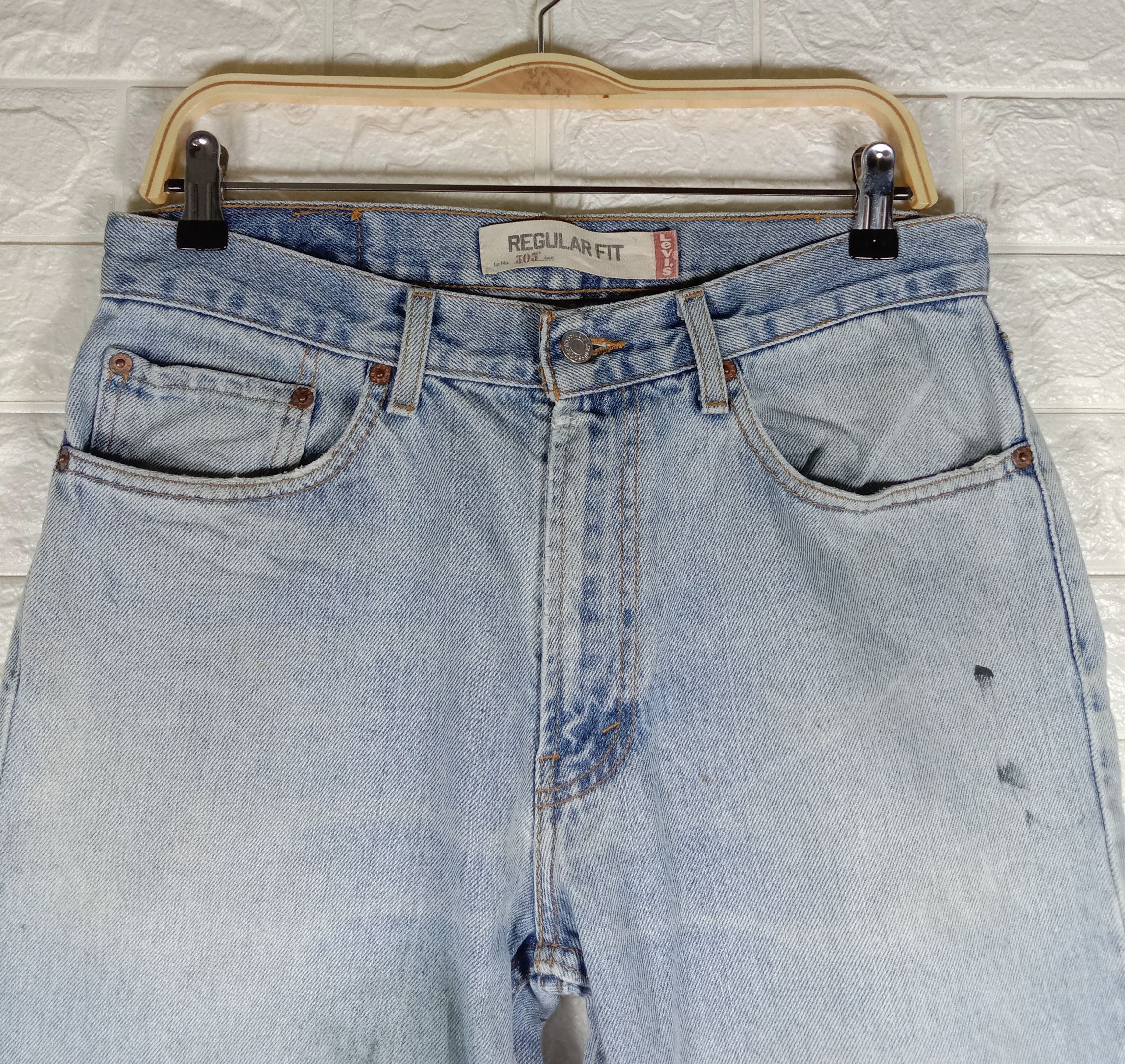 Levi's Vintage Levi's 505 Light Wash Jeans Distressed Denim Size US 31 - 2 Thumbnail
