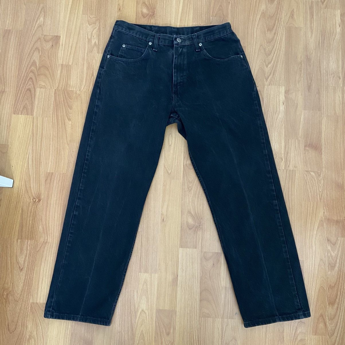 Wrangler Wrangler Men’s Relaxed Fit Black Jeans Size 34x30 Size US 34 / EU 50 - 1 Thumbnail