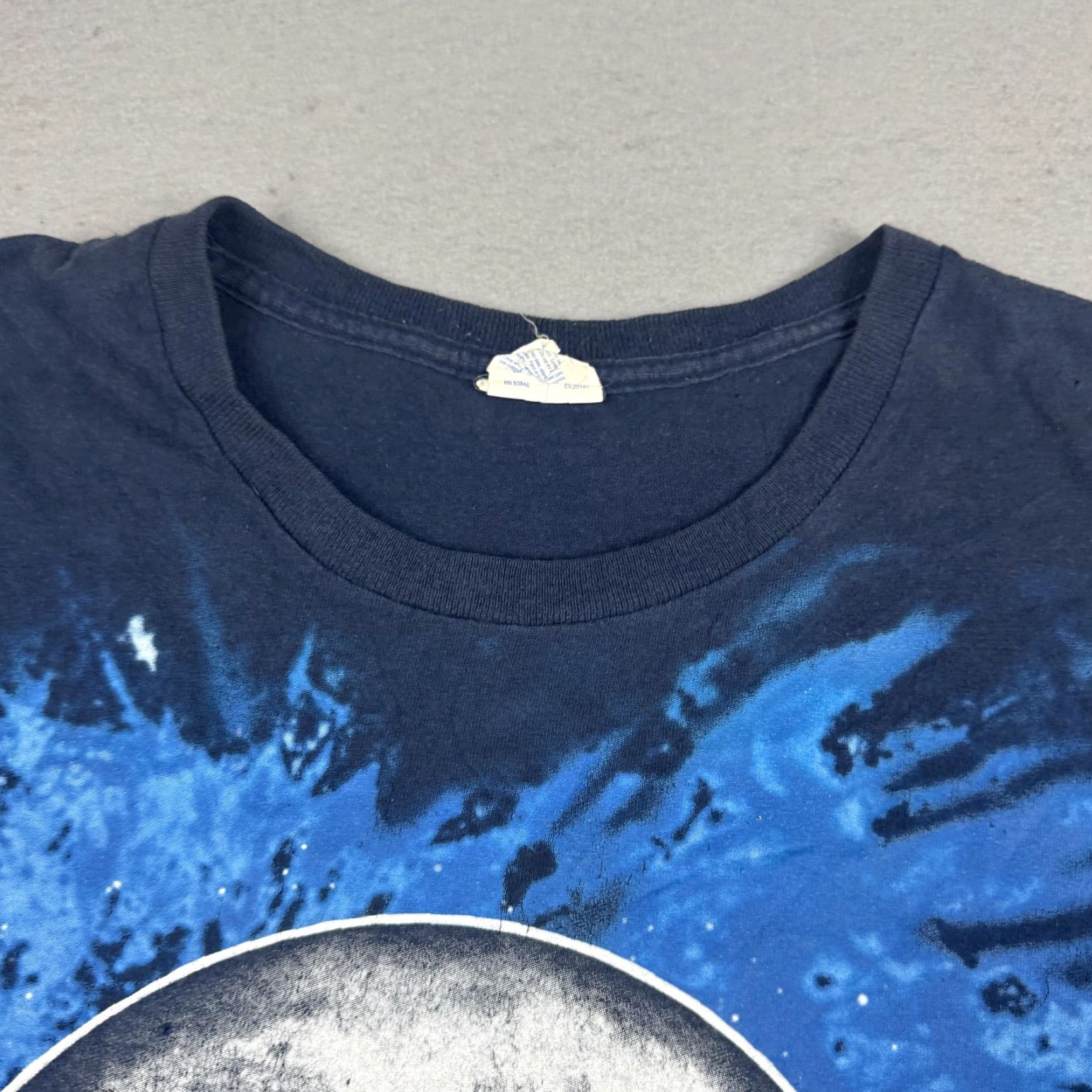Gildan Gildan Mens Shirt 2XL Wolf Moon Graphic Tee Blue Black Wildlife Size US XXL / EU 58 / 5 - 5 Thumbnail