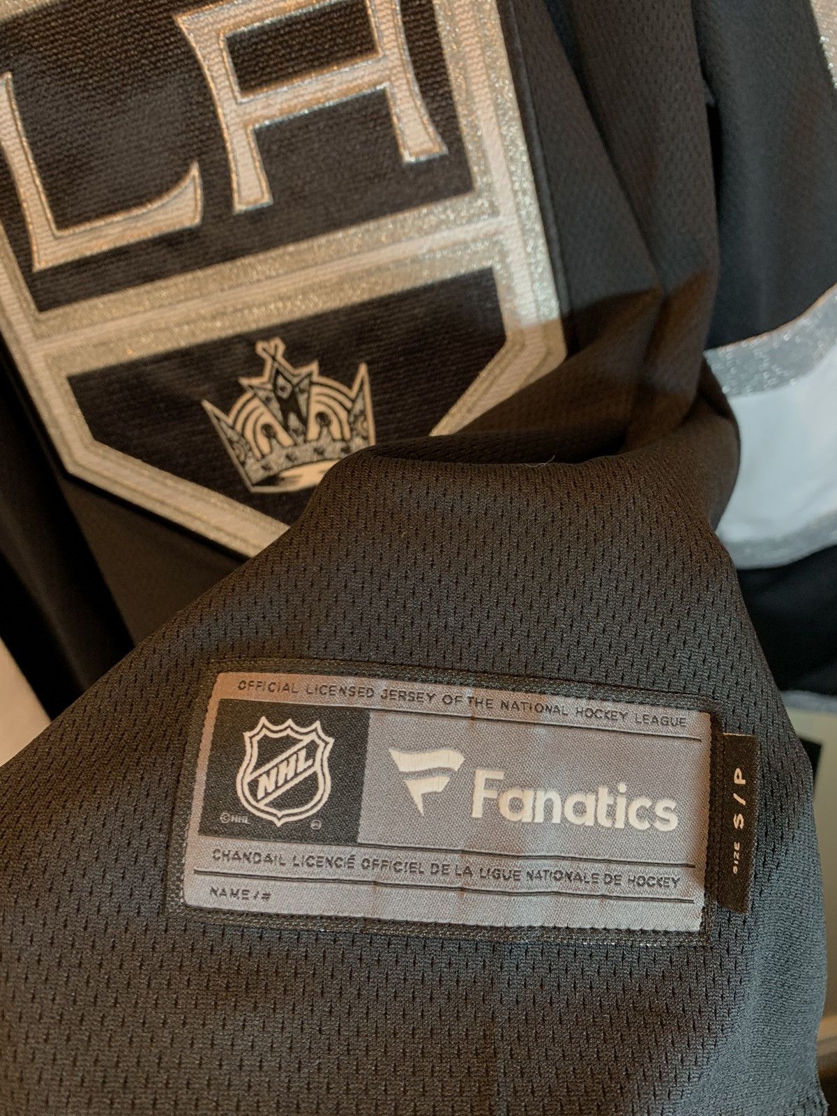 NHL *RARE* New Los Angeles LA Kings NHL Hockey Jersey Size US S / EU 44-46 / 1 - 6 Thumbnail