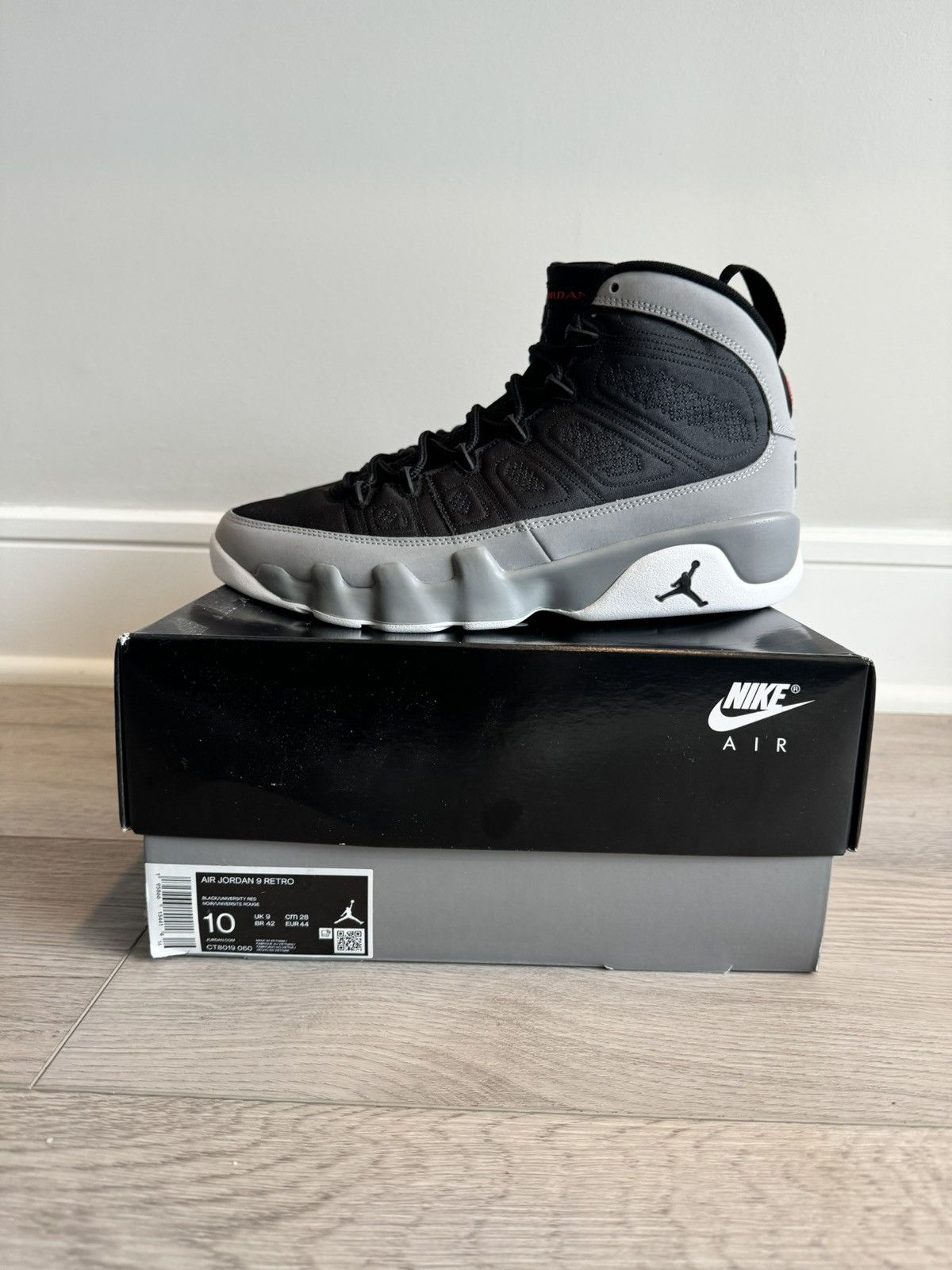 Jordan Brand × Nike Air Jordan 9 ‘Particle Grey’ Size US 10 / EU 43 - 1 Thumbnail