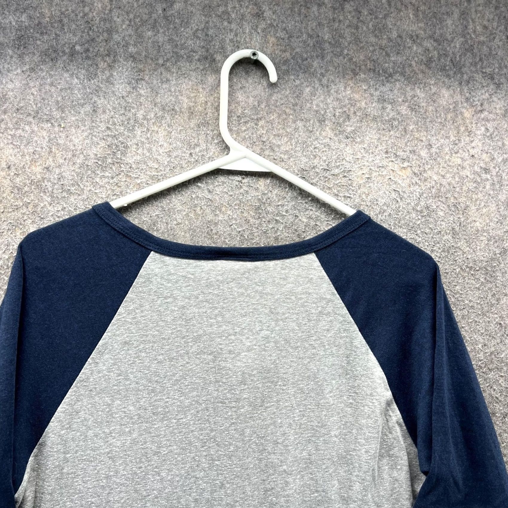 Harley Davidson VINTAGE Harley-Davidson Shirt Womens XL Gray Blue Raglan Rhinestone Eagle Graphic Size XL / US 12-14 / IT 48-50 - 6 Thumbnail