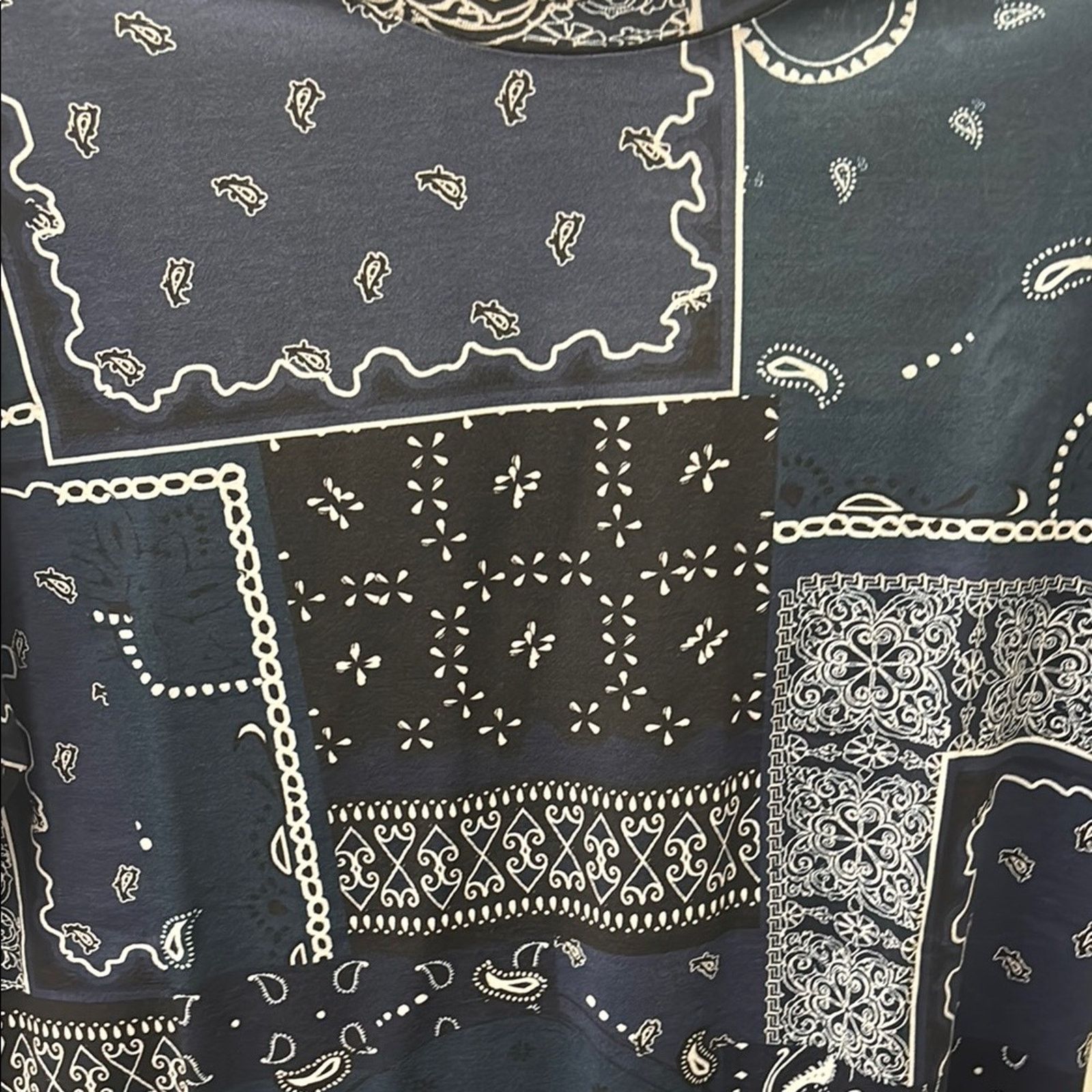 Etro NWT Etro Blue and White Paisley Short Sleeve Tee Size S Size US S / EU 44-46 / 1 - 4 Thumbnail
