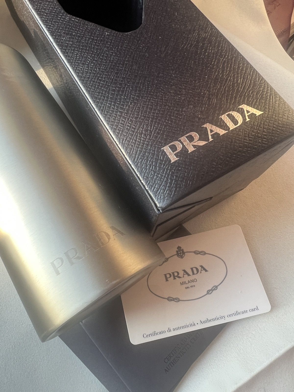 Prada Prada limited edition water bottle kettle with buckle Size ONE SIZE - 3 Thumbnail
