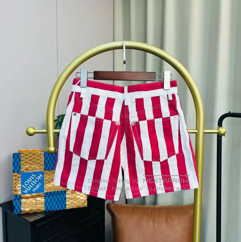 Louis Vuitton Louis Vuitton Women's Red and White Striped Shorts . Size 22" - 2 Thumbnail