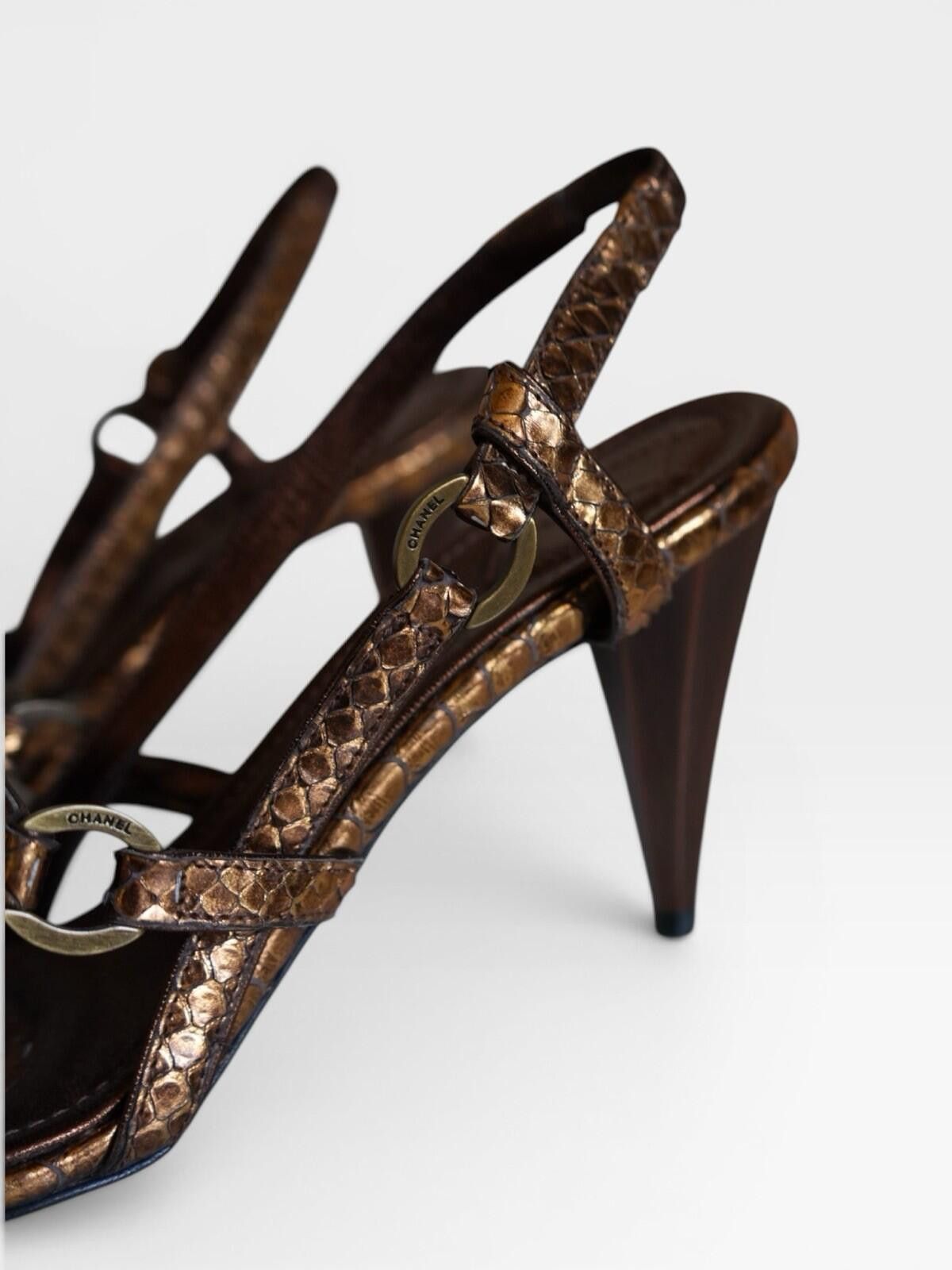 Chanel 2000s Chanel Copper Embossed Python Slingback Heels VINTAGE Size US 9 / IT 39 - 11 Thumbnail