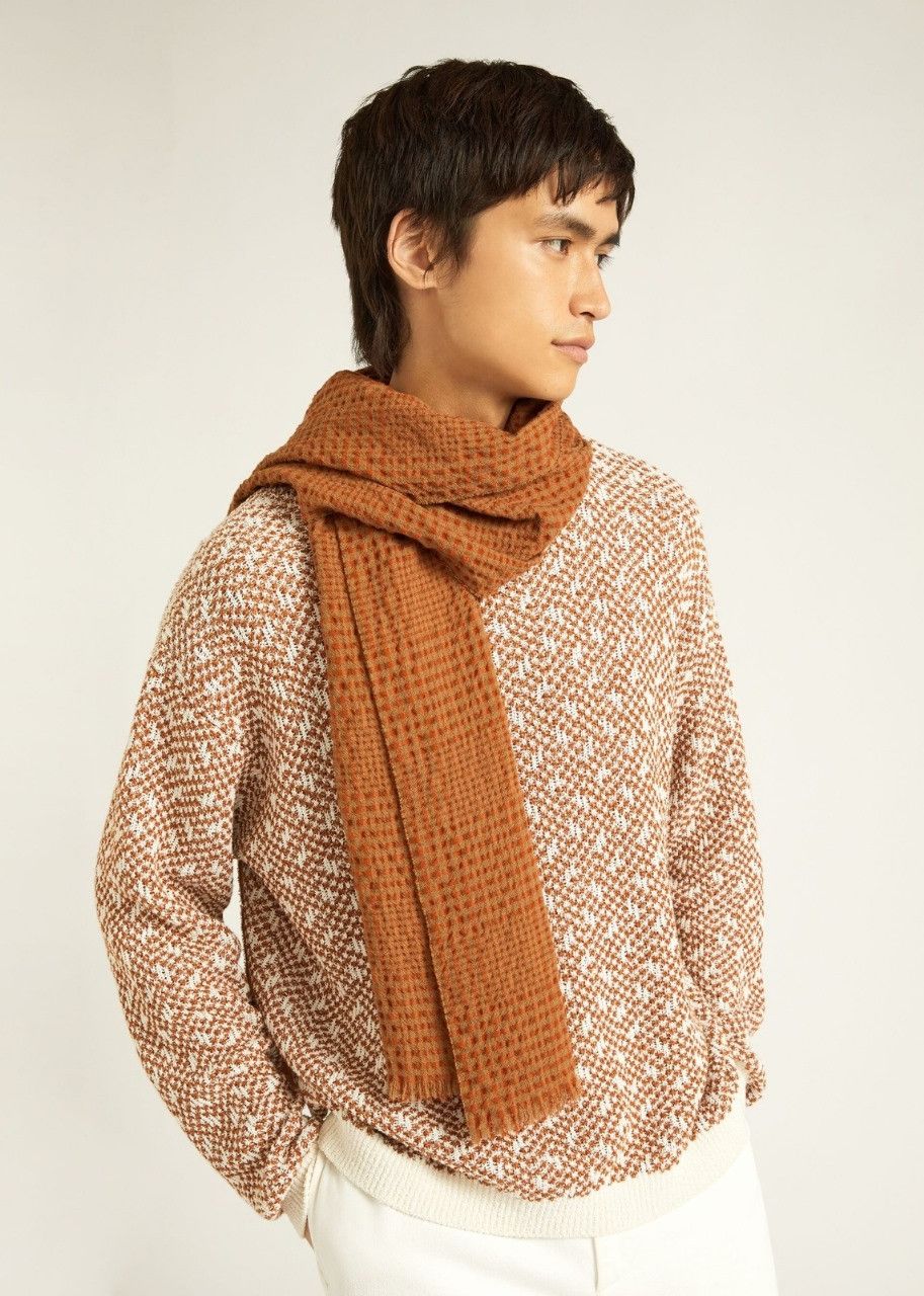 Loro Piana o1srvl11e0624 Size: OS FAM9716 Grande Scirocco Scarf Size ONE SIZE - 1 Thumbnail