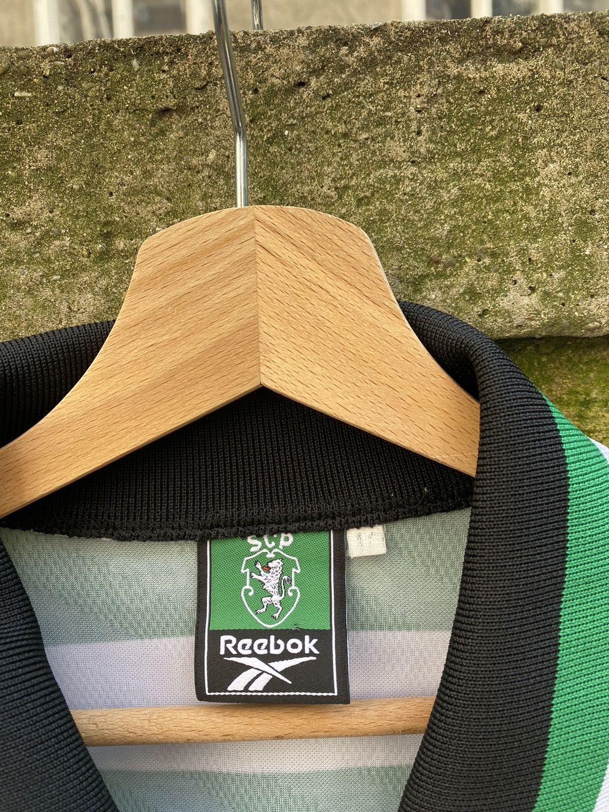 Vintage 1999/00s Reebok Sportling Soccer Jersey
