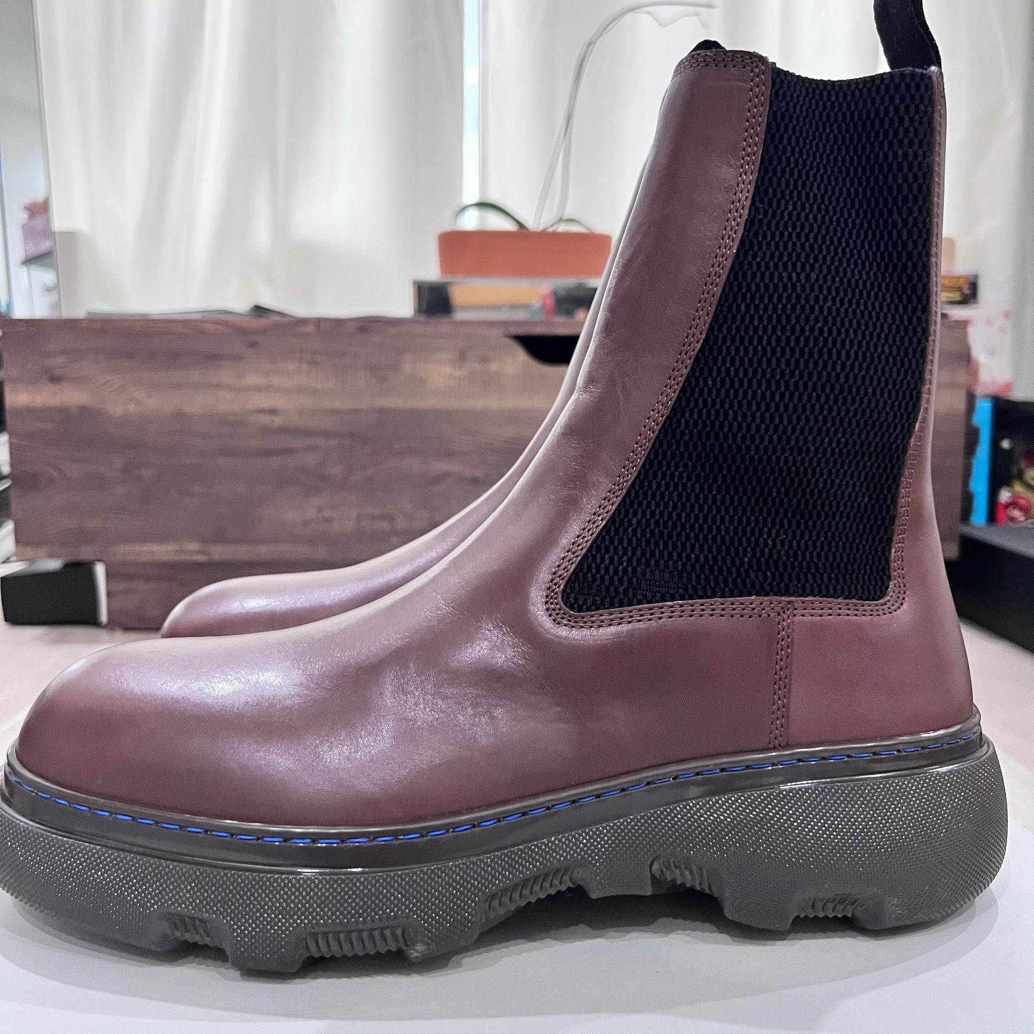 Burberry Burberry Creeper Chunky Sole Leather Chelsea Slip On Boots Size US 9 / EU 42 - 2 Thumbnail