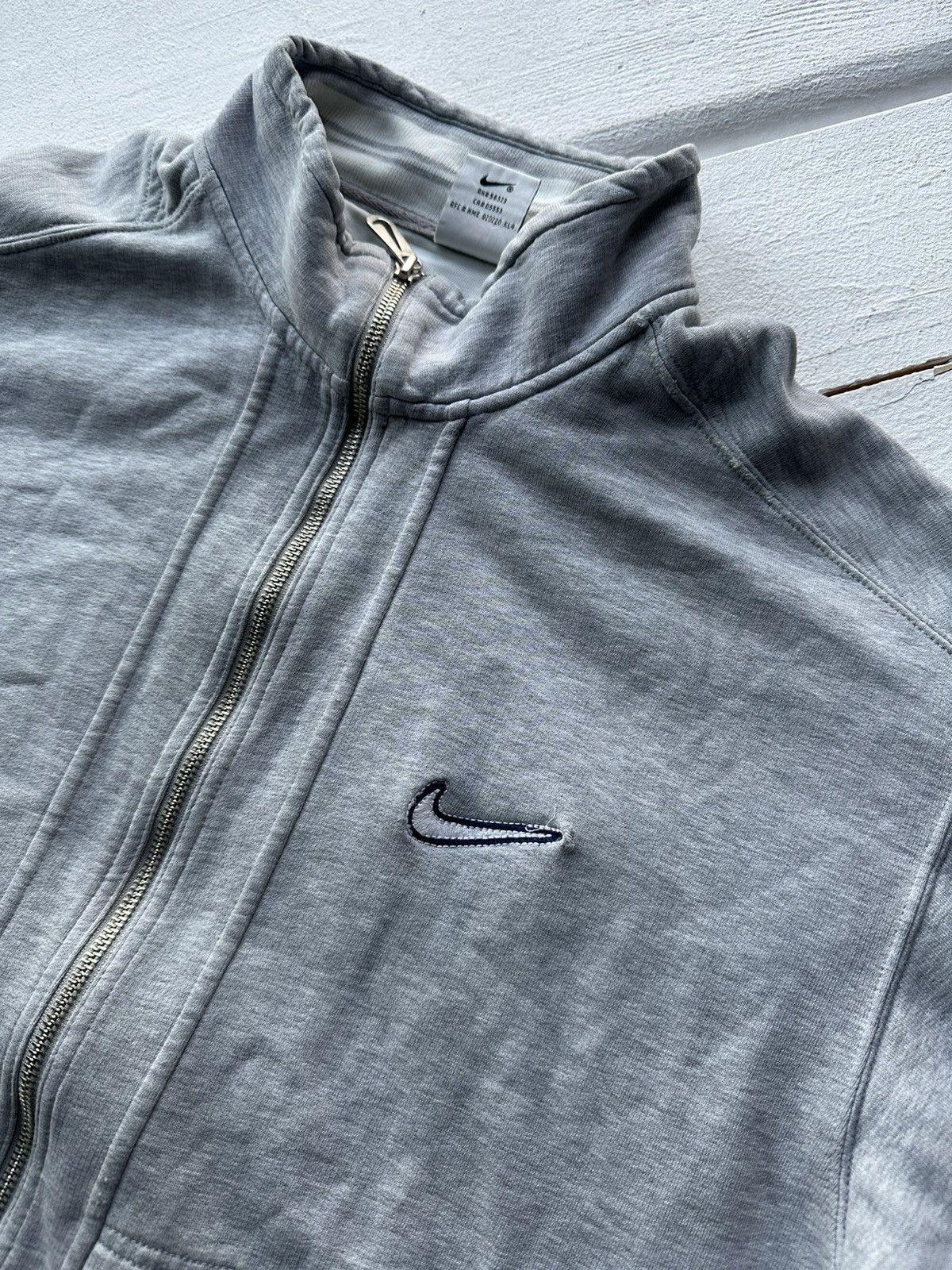 Vintage 🚨90s Nike Big Logo Swoosh Gray Oversized Sweatshirt y2k rare Size US S / EU 44-46 / 1 - 15 Thumbnail