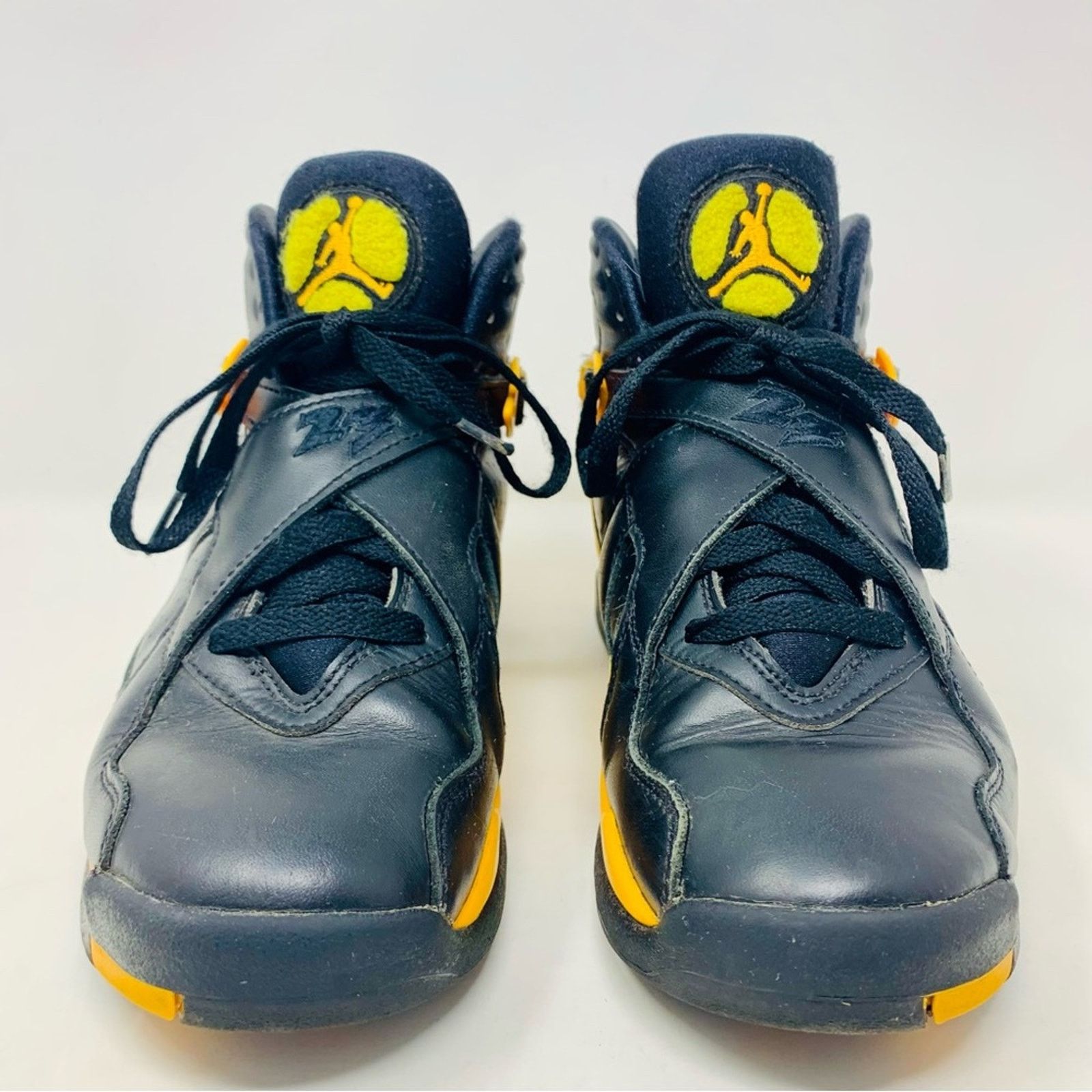 Jordan Brand Jordan 8 Retro 'Taxi' CI1236-007 Womens Size 7 Mens Size 6.5 Size US 7 / IT 37 - 3 Thumbnail