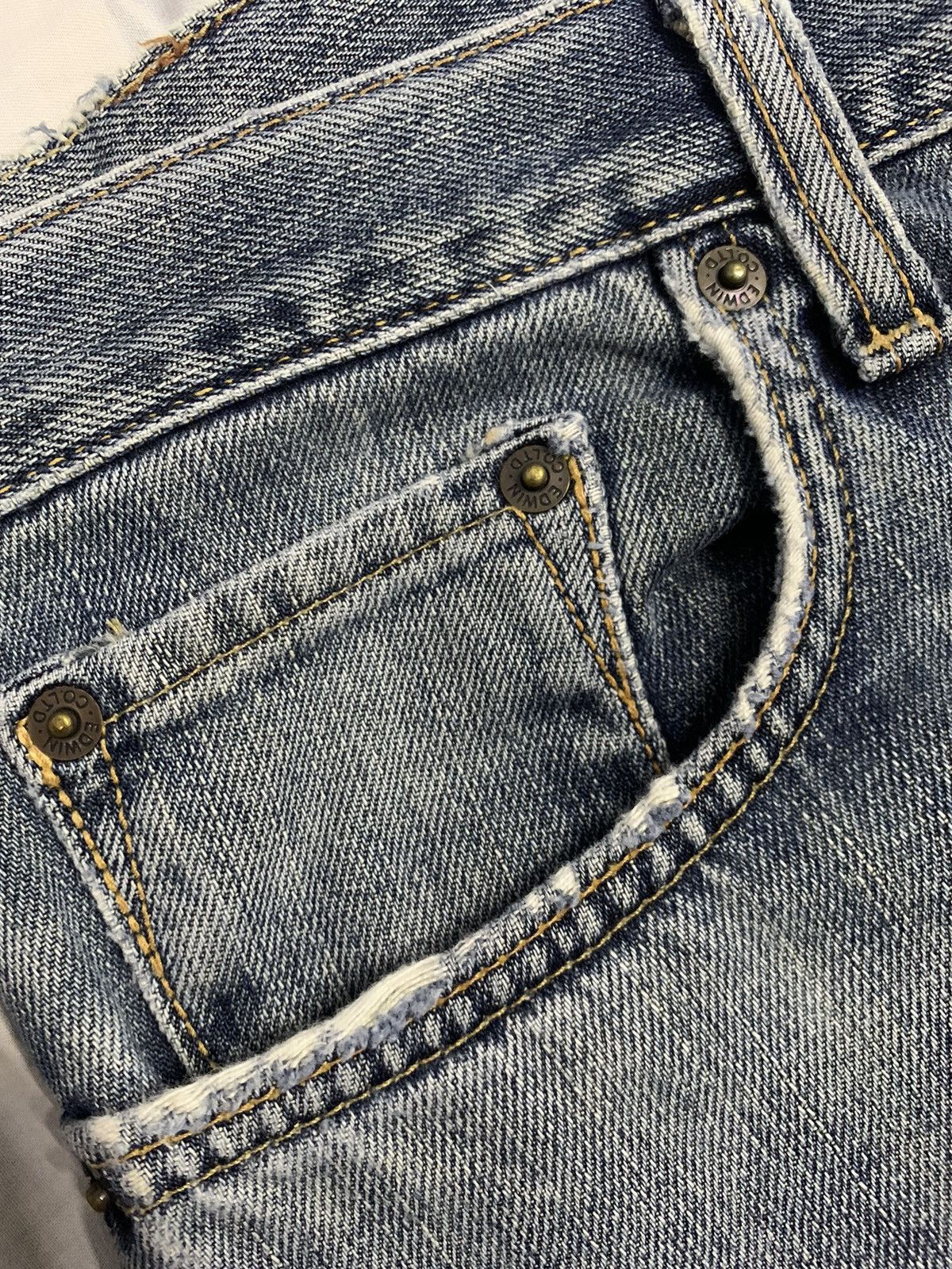 Edwin Vintage Edwin 404 Straight Leg Distressed Grunge Jeans Size US 31 - 5 Thumbnail
