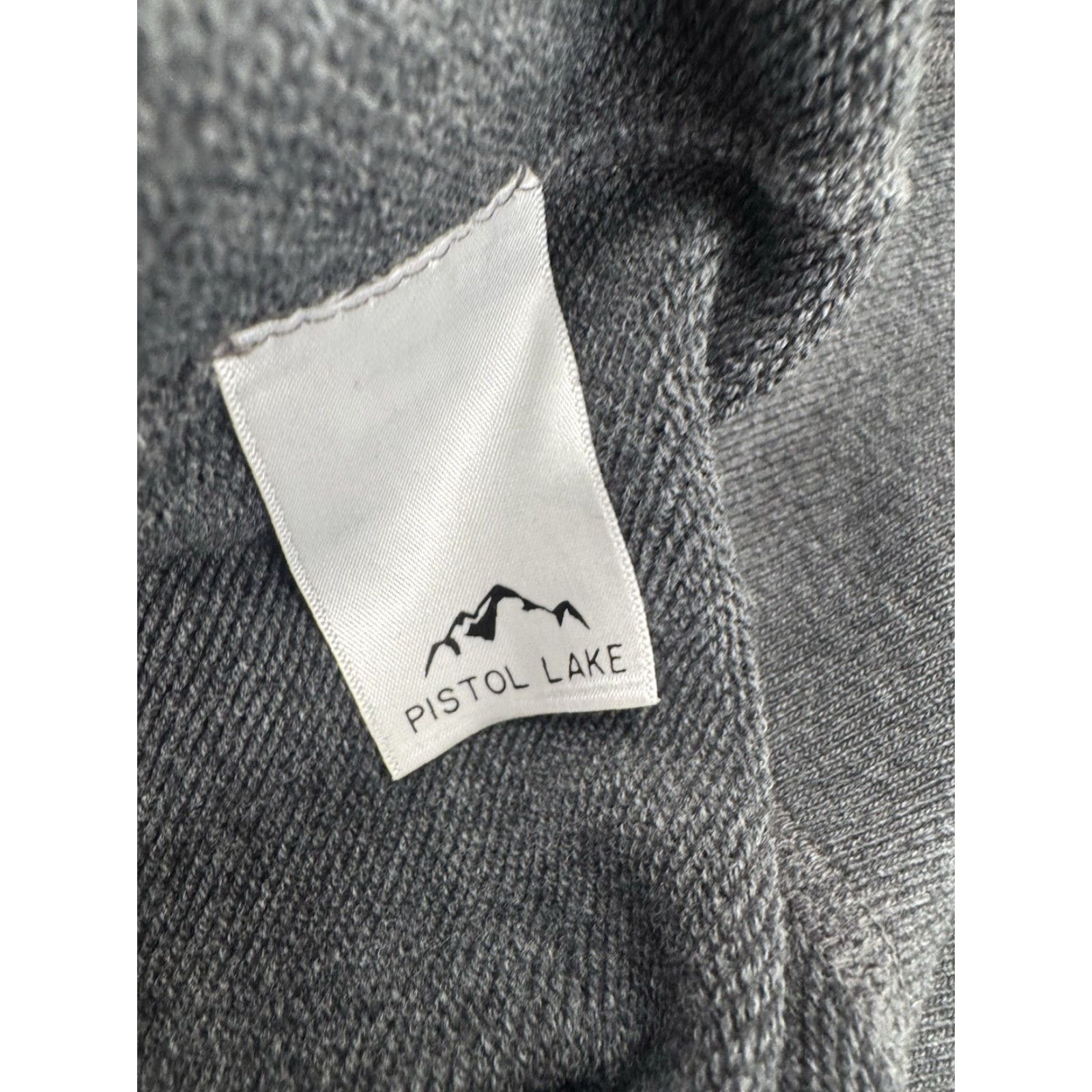 Pistola PISTOL LAKE Sweatshirt Los Angeles California Mens M Gray Pullover 90s B-2 EXCELLENT Size US M / EU 48-50 / 2 - 5 Thumbnail