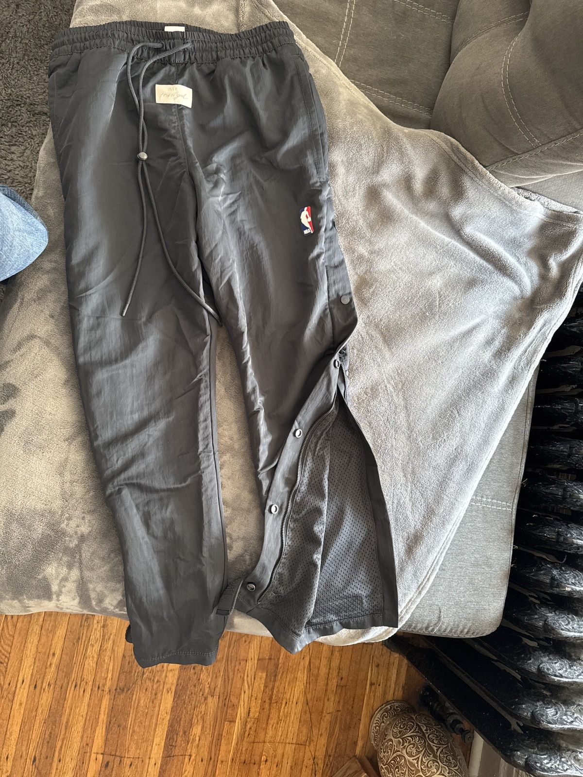 パンツ FEAR OF GOD Nike Tear Away Pants Grey Nike Nrg Ti Tear Away Pant X Fear Of God 'Grey' AR0628-063