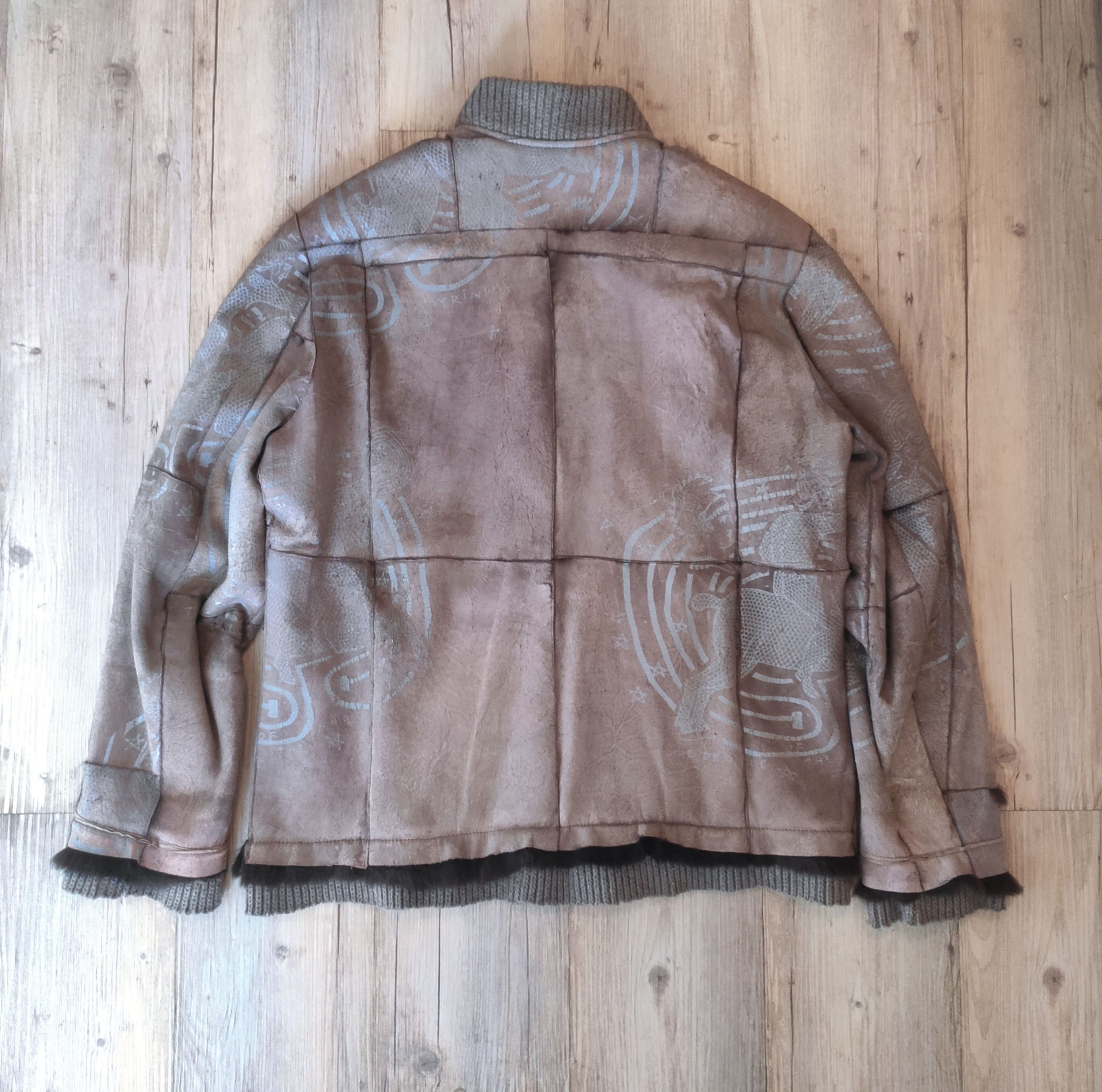 The People Of The Labyrinths Handprinted fur bomber.Like Uma Wang or Ziggy Chen Size US L / EU 52-54 / 3 - 2 Thumbnail
