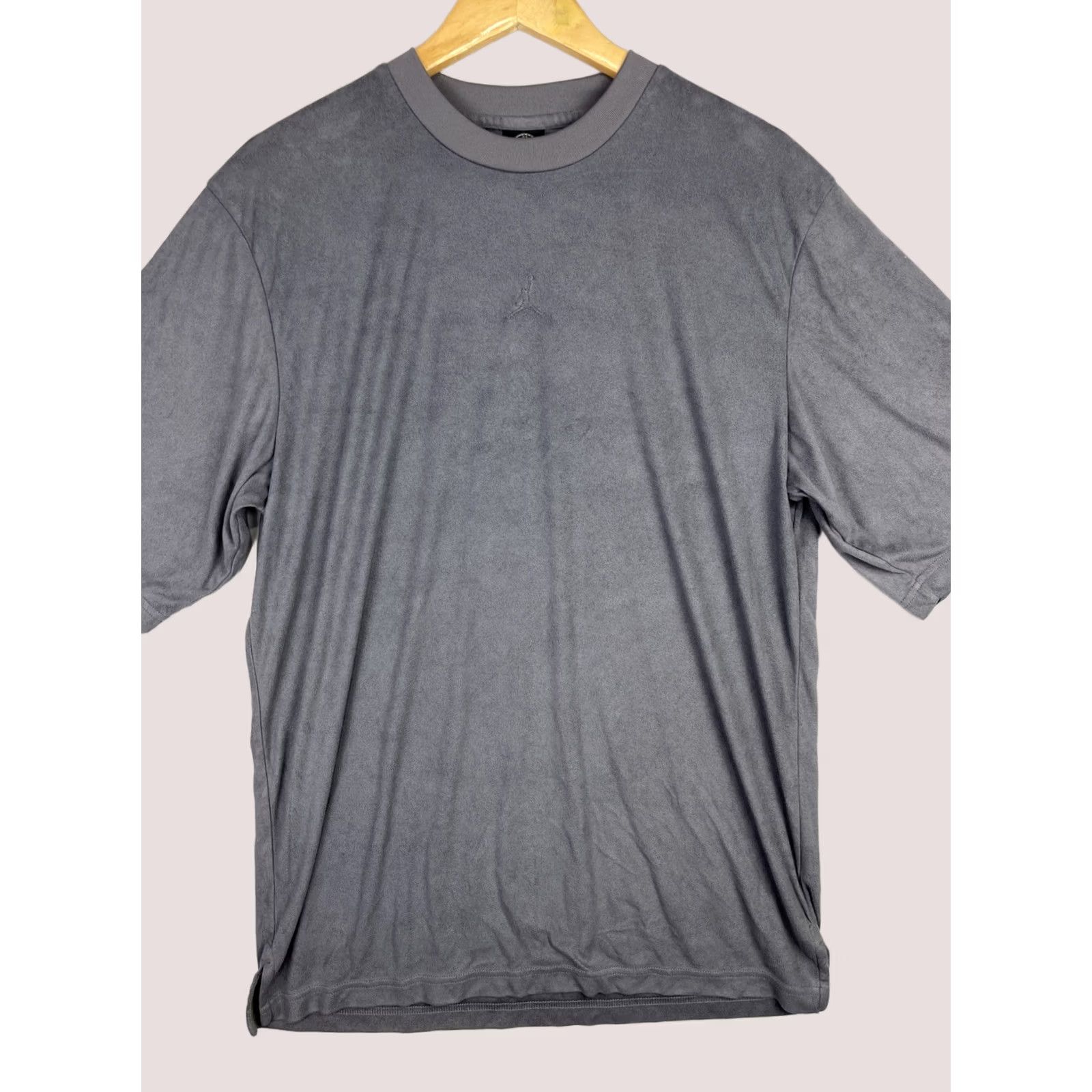Jordan Brand VINTAGE Jordan Shirt Mens Large Gray Jumpman 20th Anniversary Microfiber Tee Y2K Size US L / EU 52-54 / 3 - 1 Thumbnail
