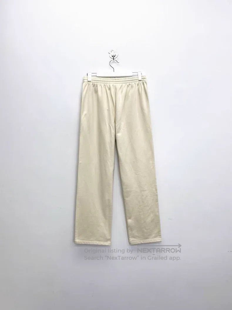 Balenciaga Balenciaga size XS Off-white wave Coca-Cola logo sweatpant Size US 26 / EU 42 - 2 Thumbnail