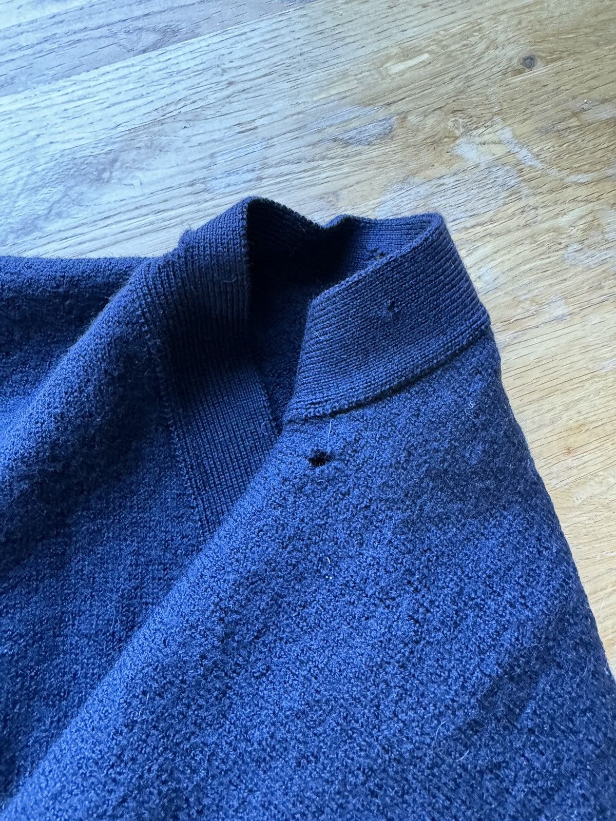 Burberry Vintage Burberry Cardigan 100% Merino Wool Size S / US 4 / IT 40 - 5 Thumbnail