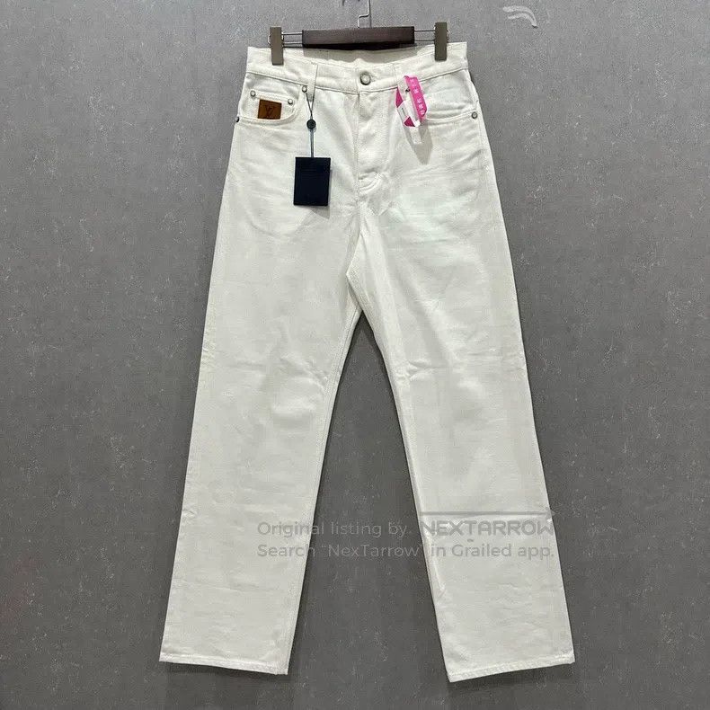 Louis Vuitton Louis Vuitton Leather Embossed Pearl Jeans Size US 28 / EU 44 - 2 Thumbnail