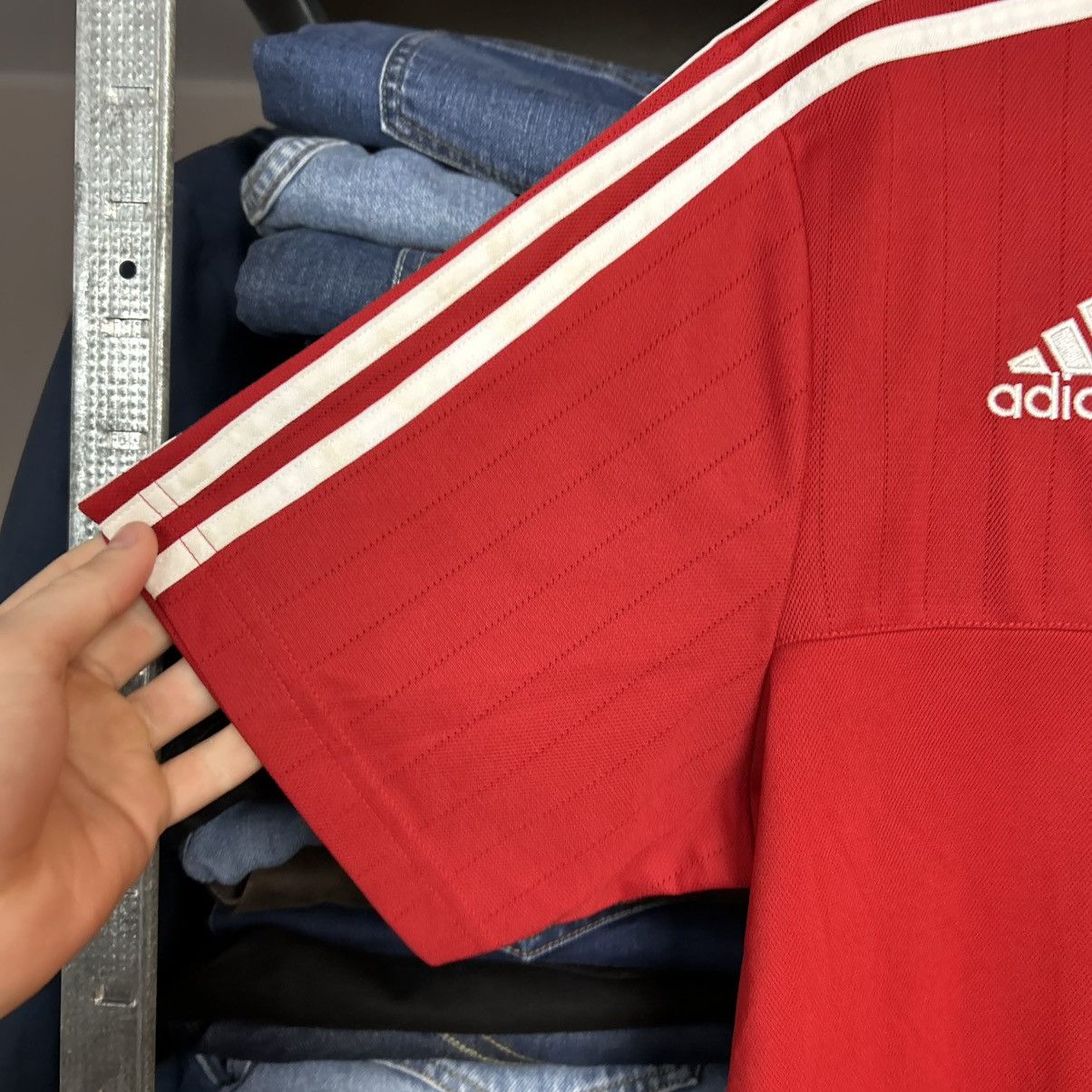 Adidas Mens Adidas Wales Training soccer polk size XL Size US XL / EU 56 / 4 - 5 Thumbnail