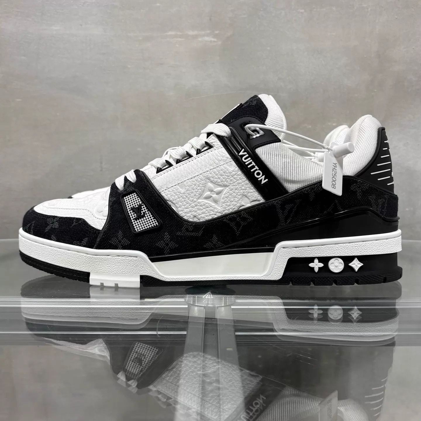 Louis Vuitton LV Trainer Black White Denim 44 UK10 New with Box Size US 11 / EU 44 - 3 Thumbnail