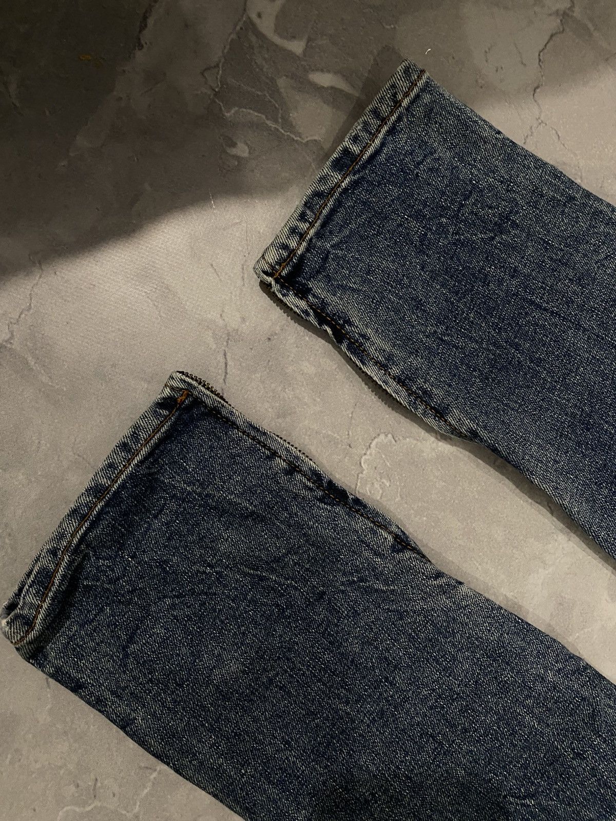Japanese Brand RARE Archive Slim Fit Distressed Jeans with Zippers Size US 31 - 8 Thumbnail