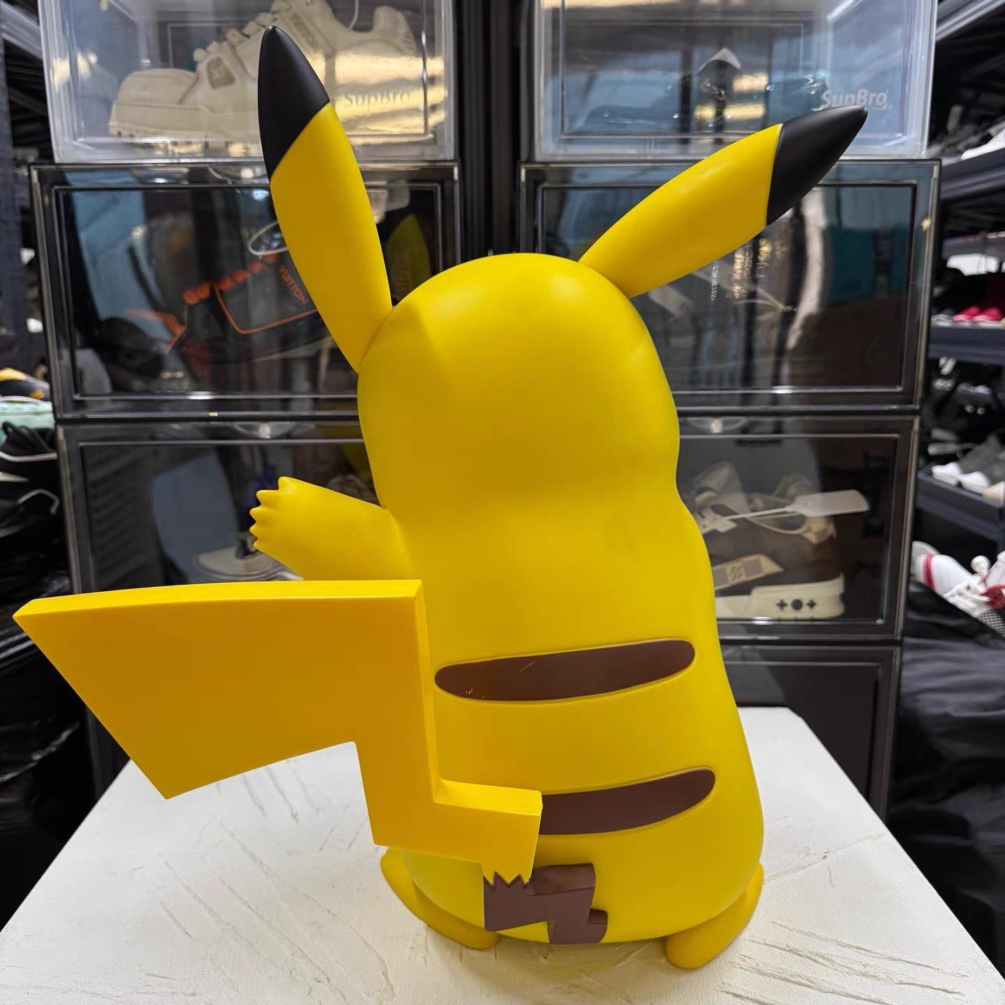 Pokemon Pokémon Pikachu Figure Q10 Size ONE SIZE - 1 Thumbnail