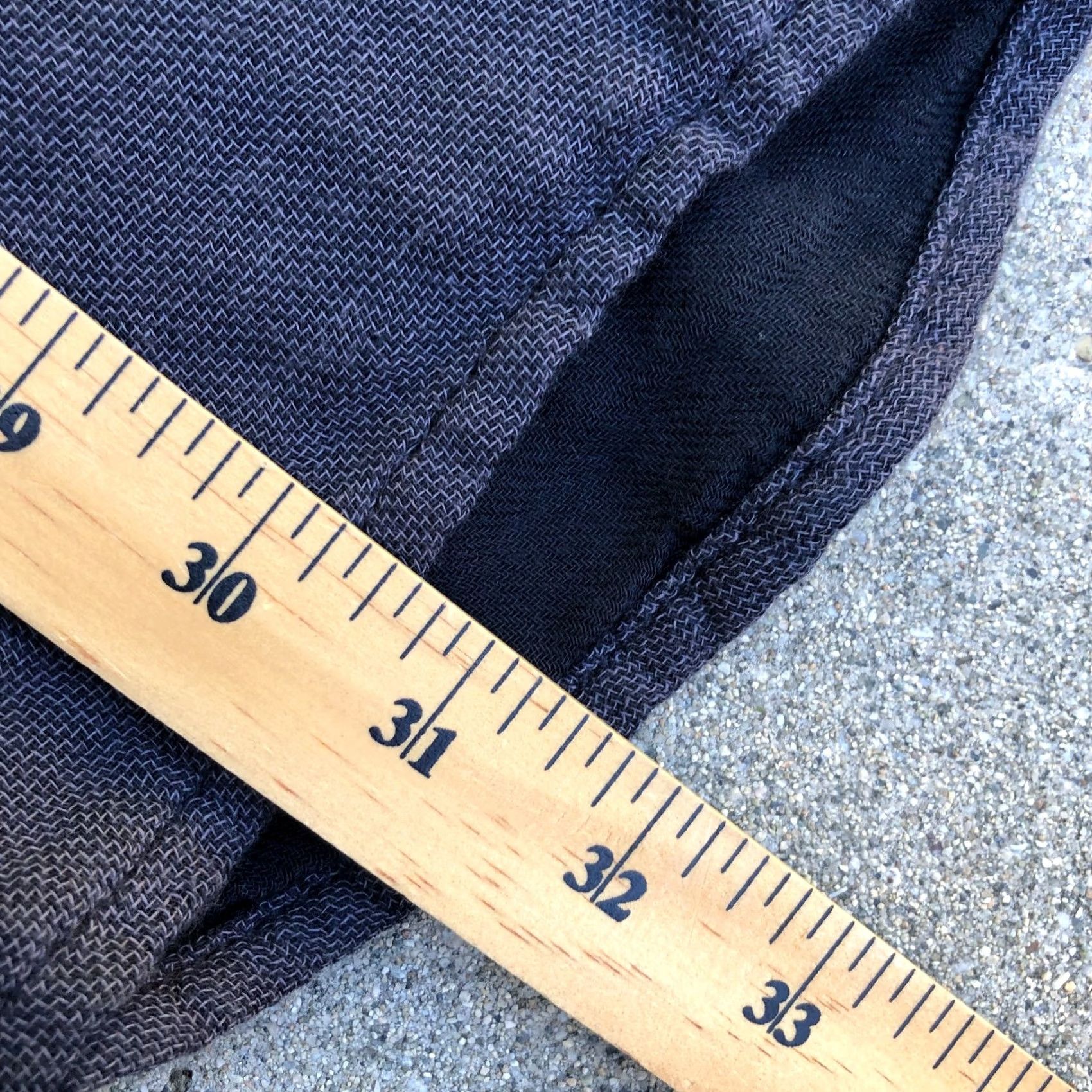 Carbon2Cobalt CARBON 2 COBALT Button-Down Shirt XL 100% Cotton Grey Long Sleeve Mens - XL, Button-Down, Regular Fit, Solid, 100% Cotton, Gray, Vintage? Size US XL / EU 56 / 4 - 8 Thumbnail