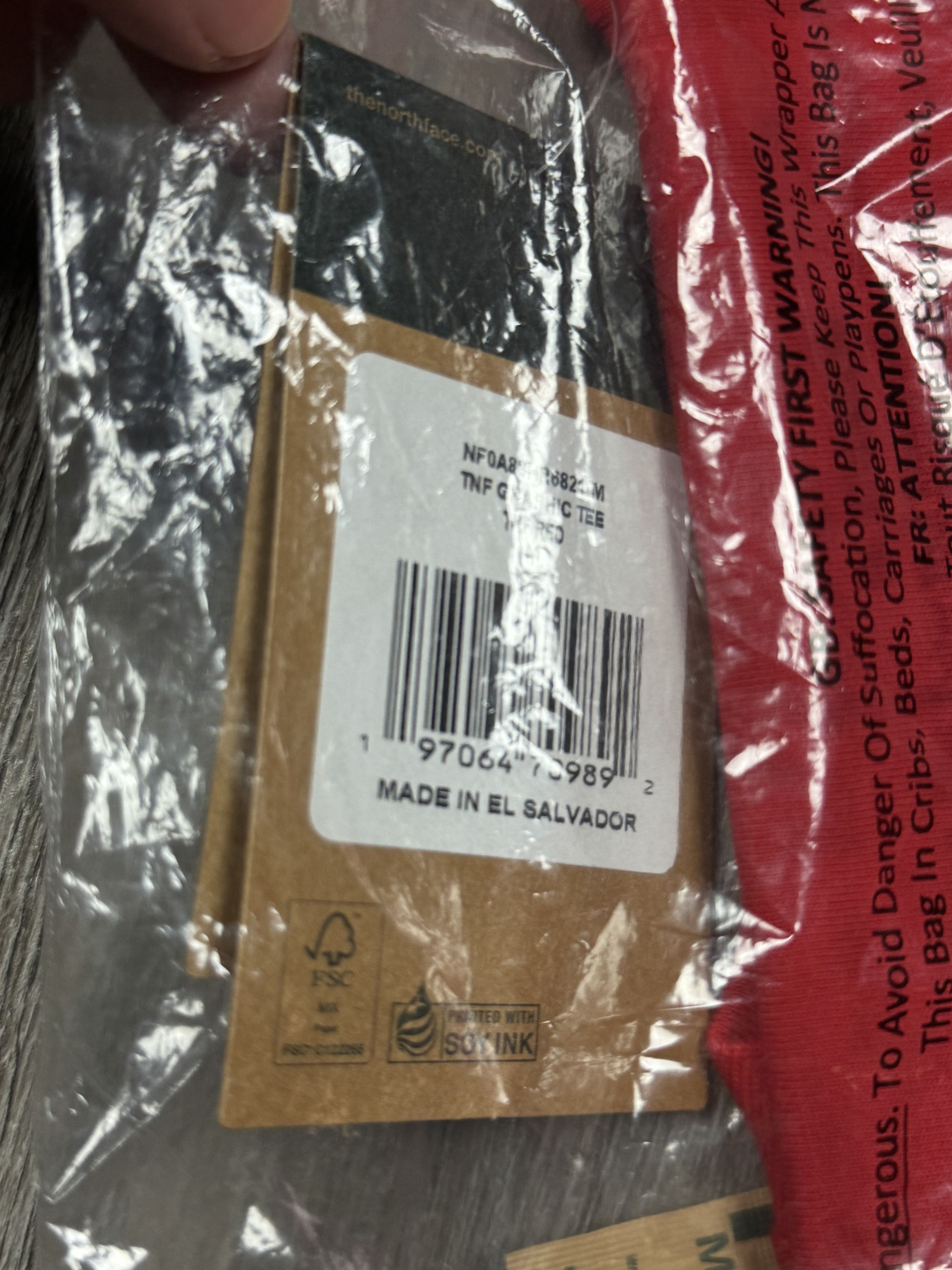 Supreme × The North Face Supreme The North Face S/S Top Red SS24 Size Medium Size US M / EU 48-50 / 2 - 7 Thumbnail