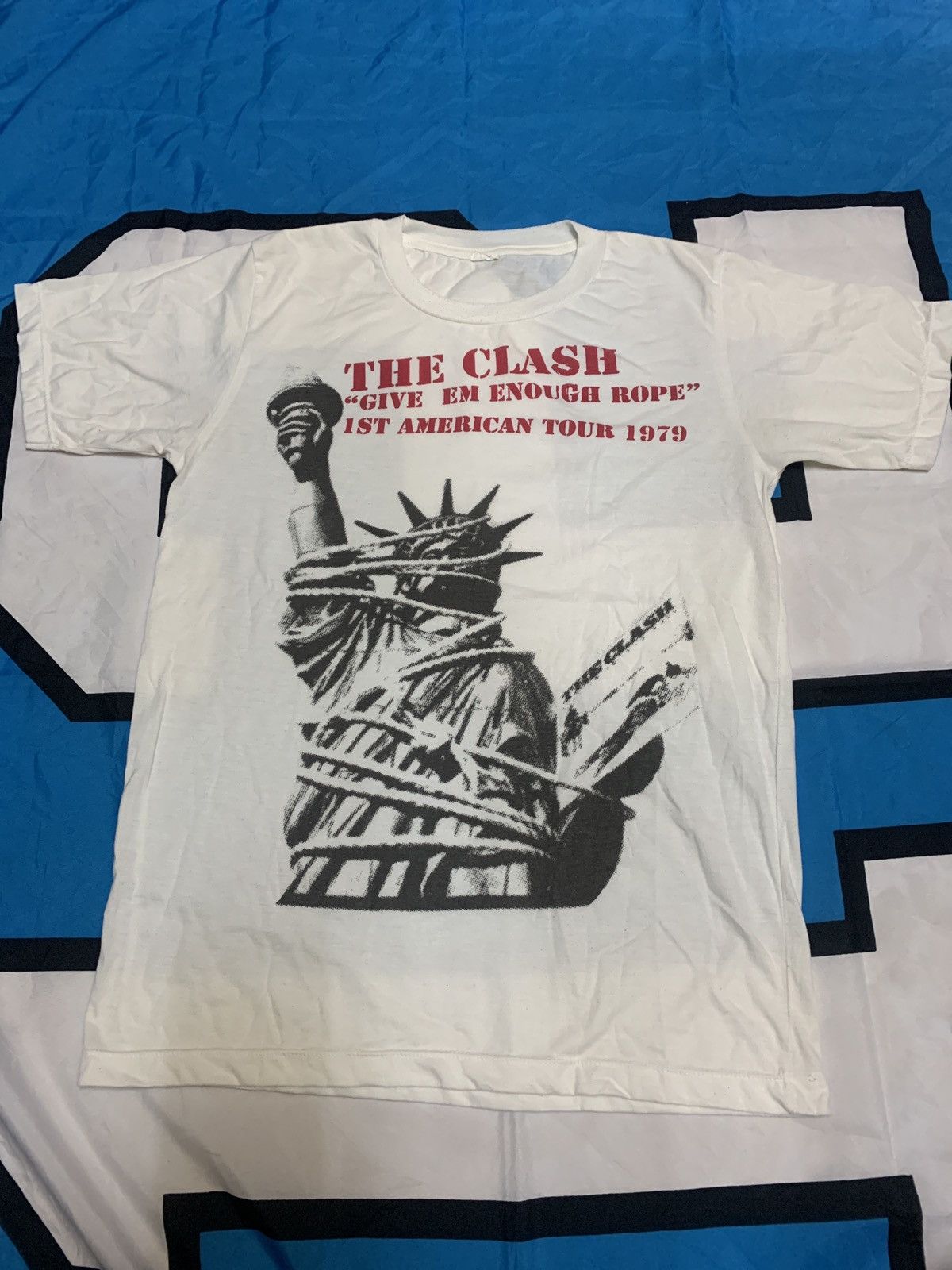 Band Tees Vintage The Clash Liberty Tshirt Band Tour 1979 Size US S / EU 44-46 / 1 - 3 Thumbnail