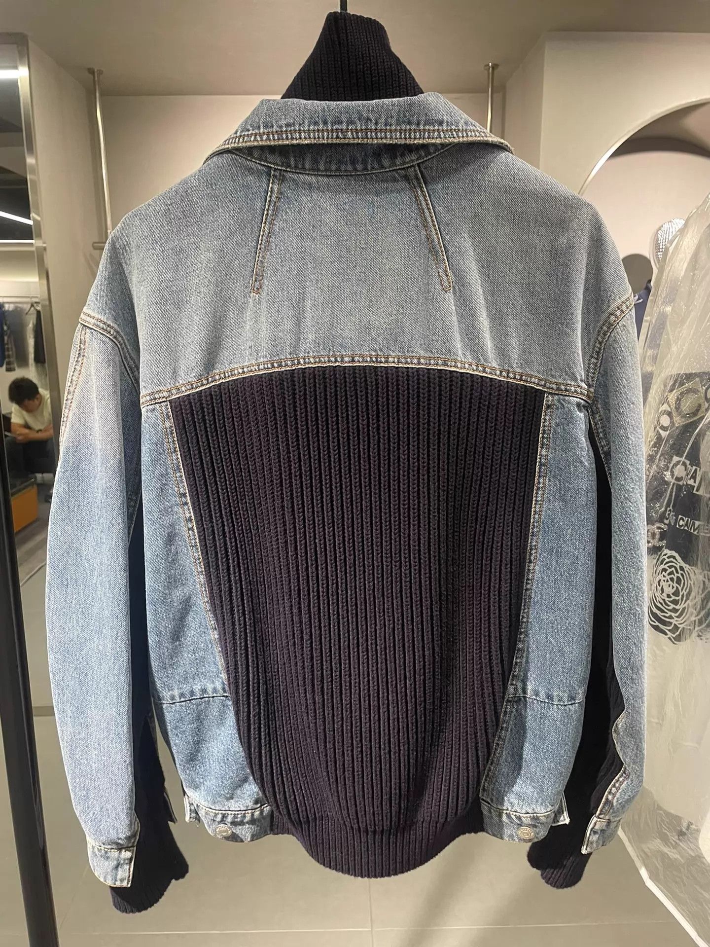 Alexander McQueen Alexander McQueen Denim & Knit Statement Jacket 38 VGC Size XS / US 0-2 / IT 36-38 - 3 Thumbnail