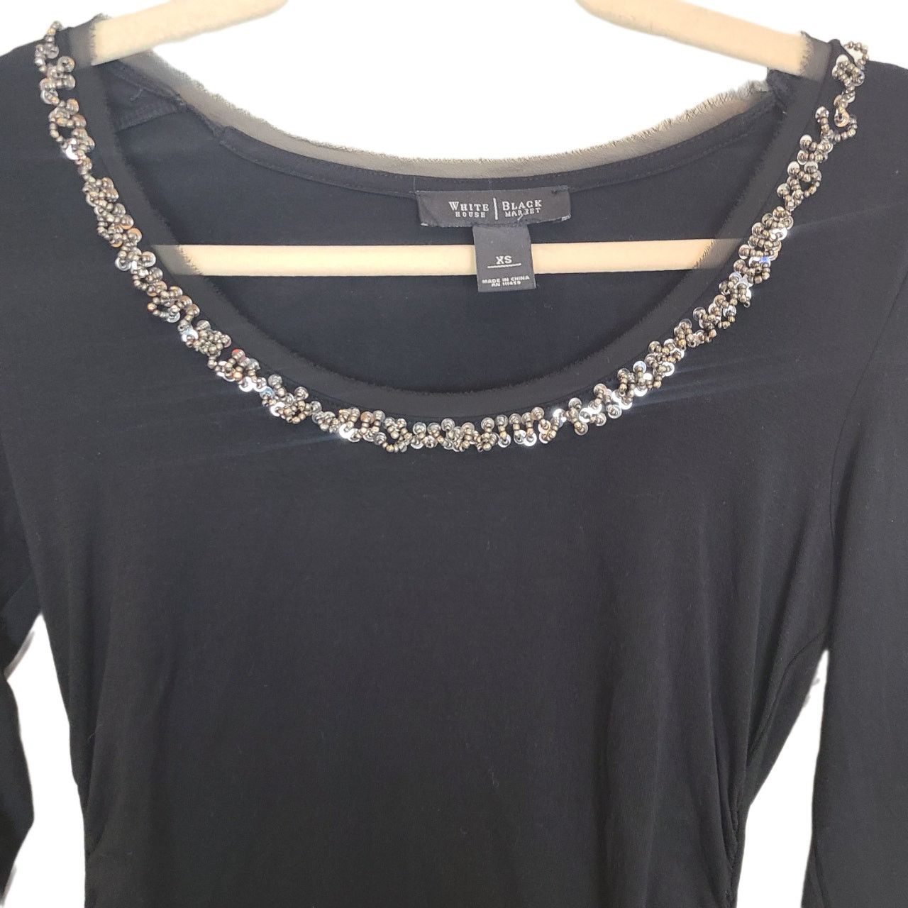 White House Black Market White House Black Market Blouse Women XS Beaded Black Scoop Size XS / US 0-2 / IT 36-38 - 2 Thumbnail