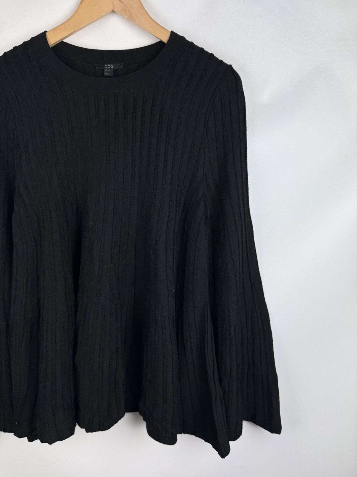 Cos Cos Bell Sleeve Ribbed Lagenlook Wool Sweater Pullover Size S / US 4 / IT 40 - 3 Thumbnail
