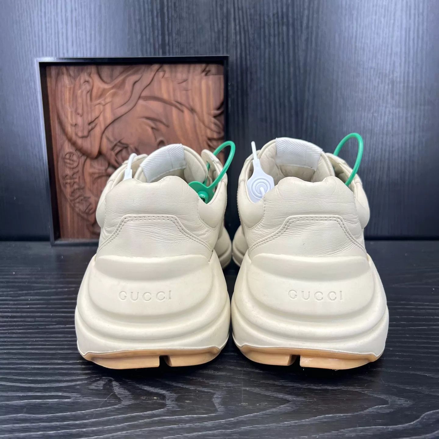 Gucci Gucci Mickey Mouse Dad Sneaker 6 W/ Box Like New Size US 6 / IT 36 - 5 Thumbnail