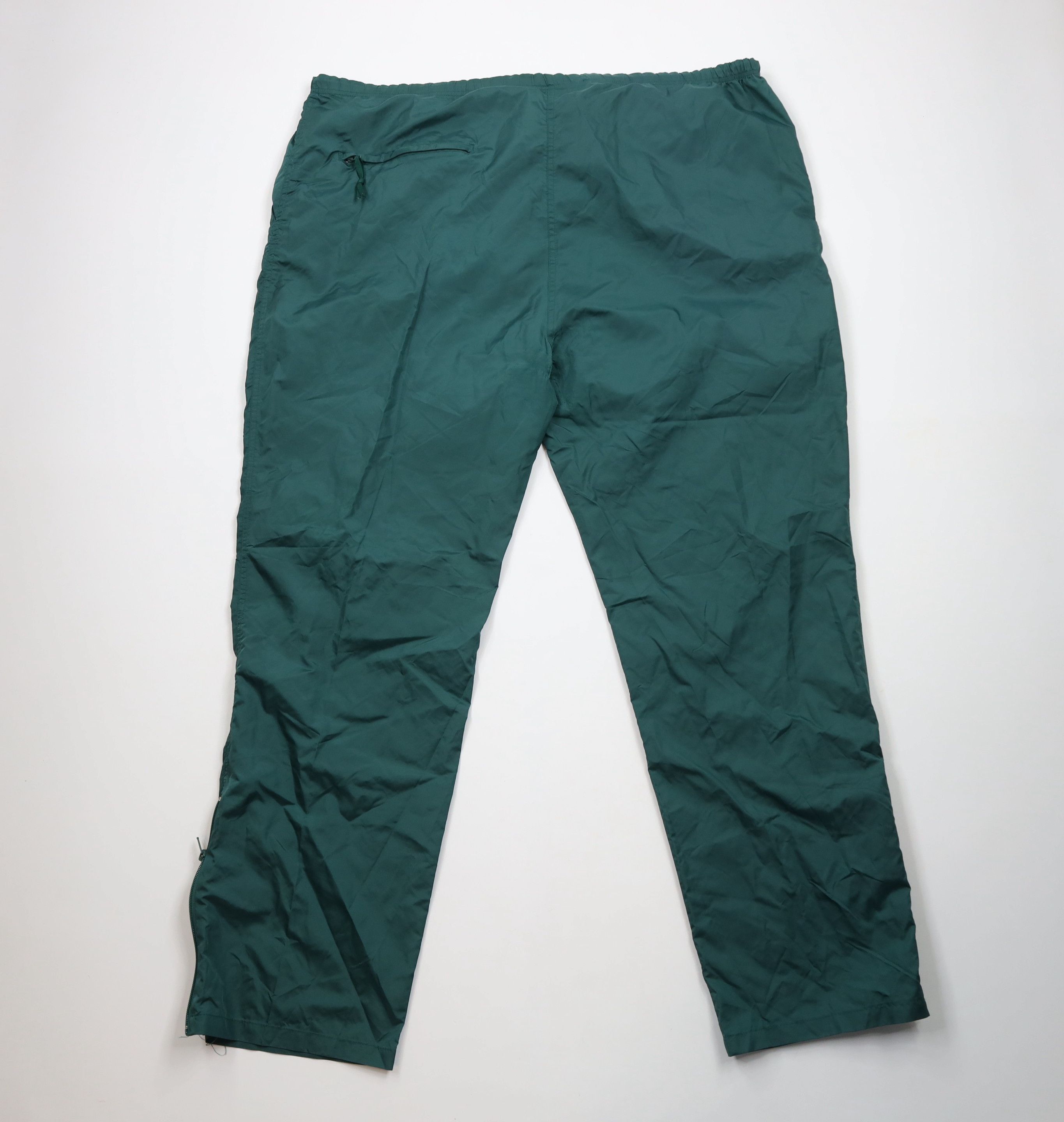 Vintage × Woolrich Woolen Mills Vintage 90s Woolrich Wide Leg Windbreaker Pants Green Nylon Size US 40 / EU 56 - 11 Thumbnail
