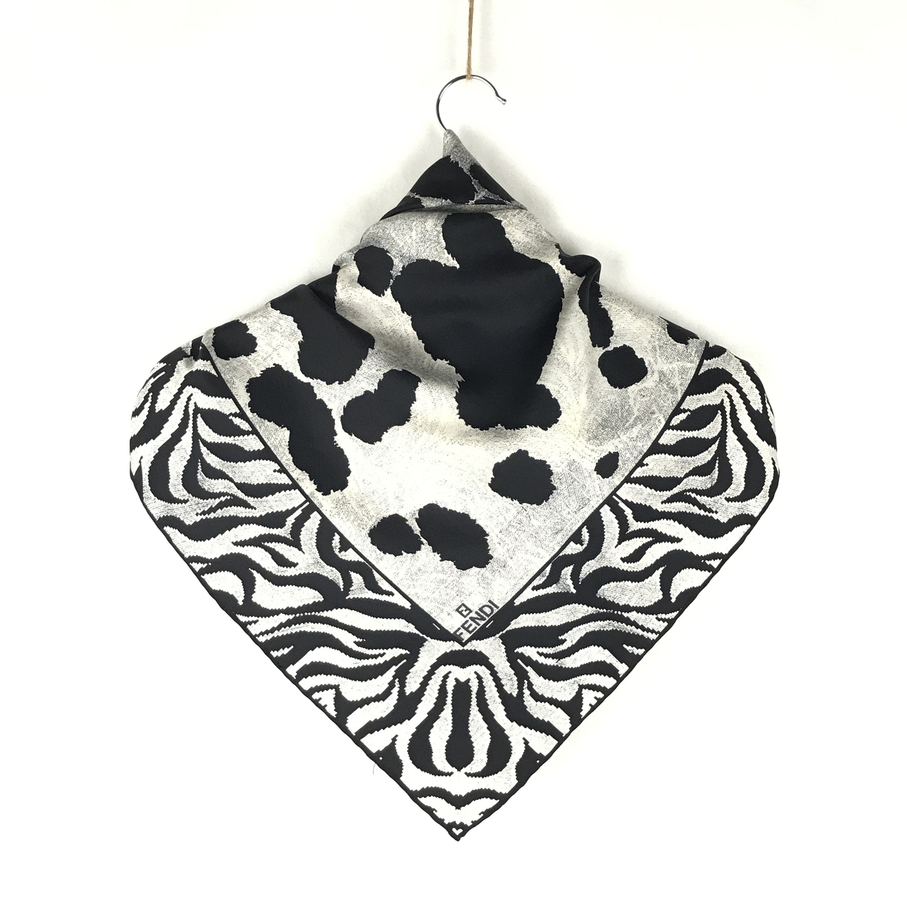 Fendi × Vintage Vintage Fendi Zebra Printed Silk Scarf Size ONE SIZE - 4 Thumbnail